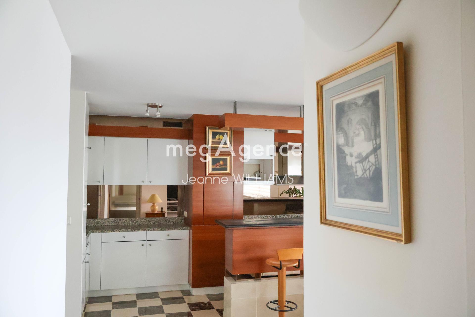 Miniature photo - 9 / 11