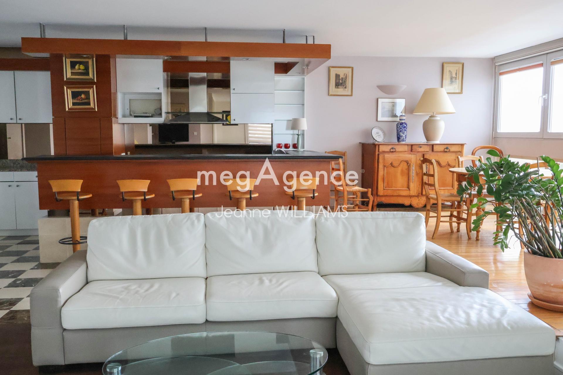 Miniature photo - 2 / 11