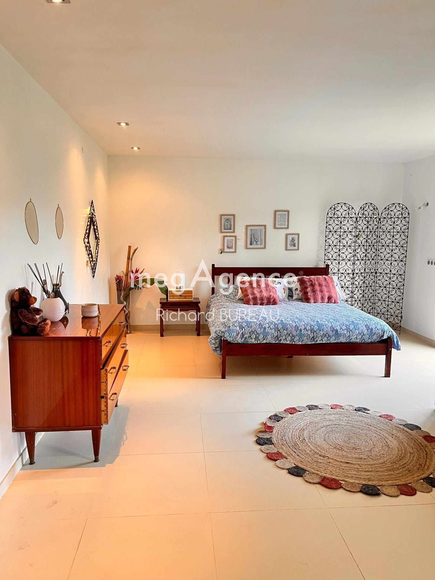 Miniature photo - 5 / 8