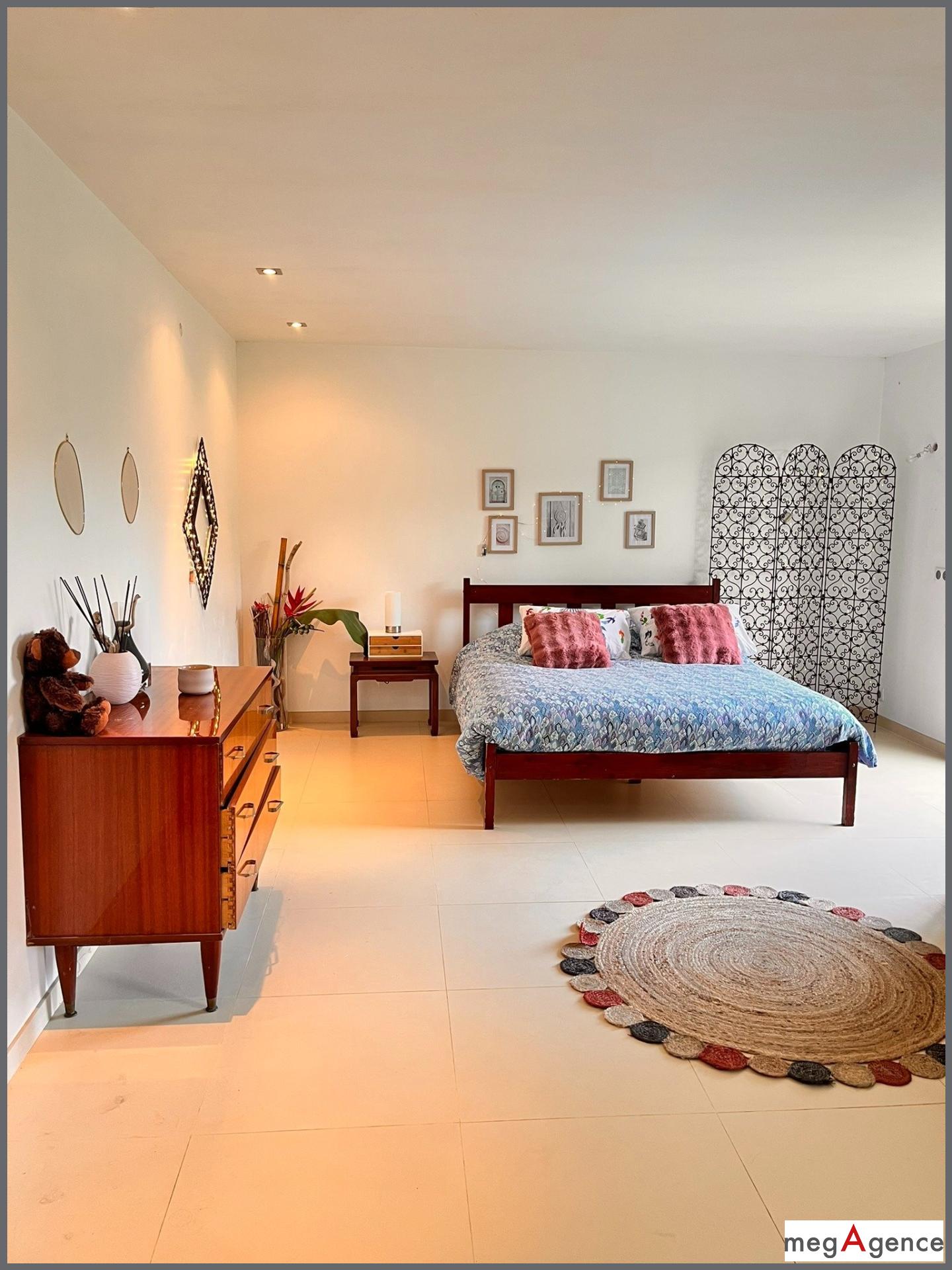 Miniature photo - 5 / 8