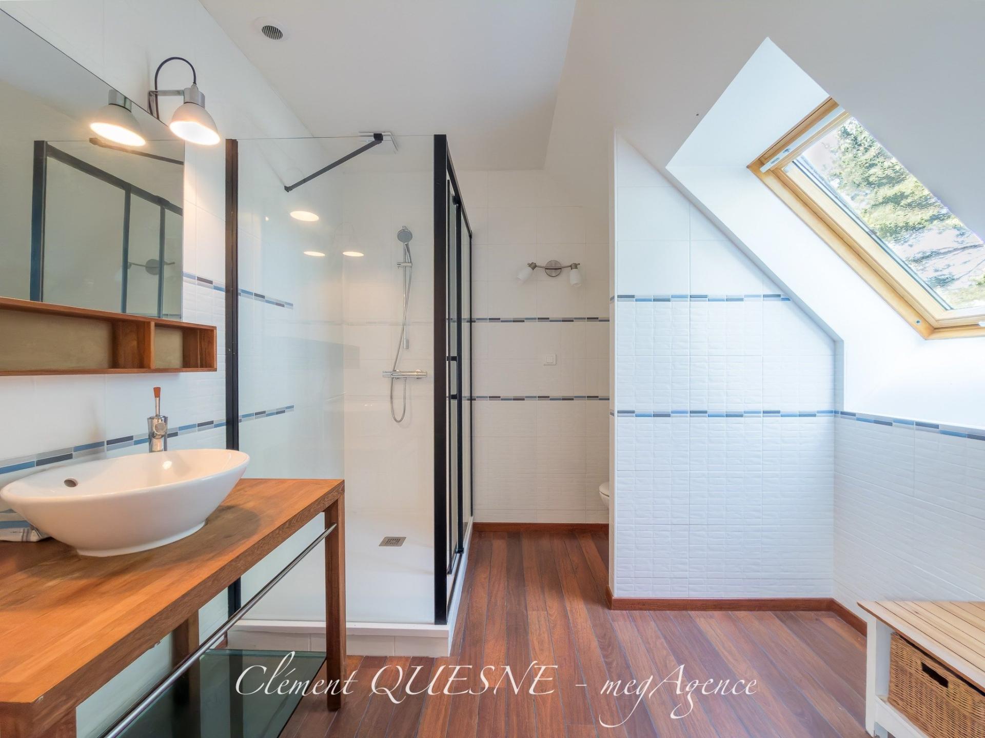 Miniature photo - 15 / 18