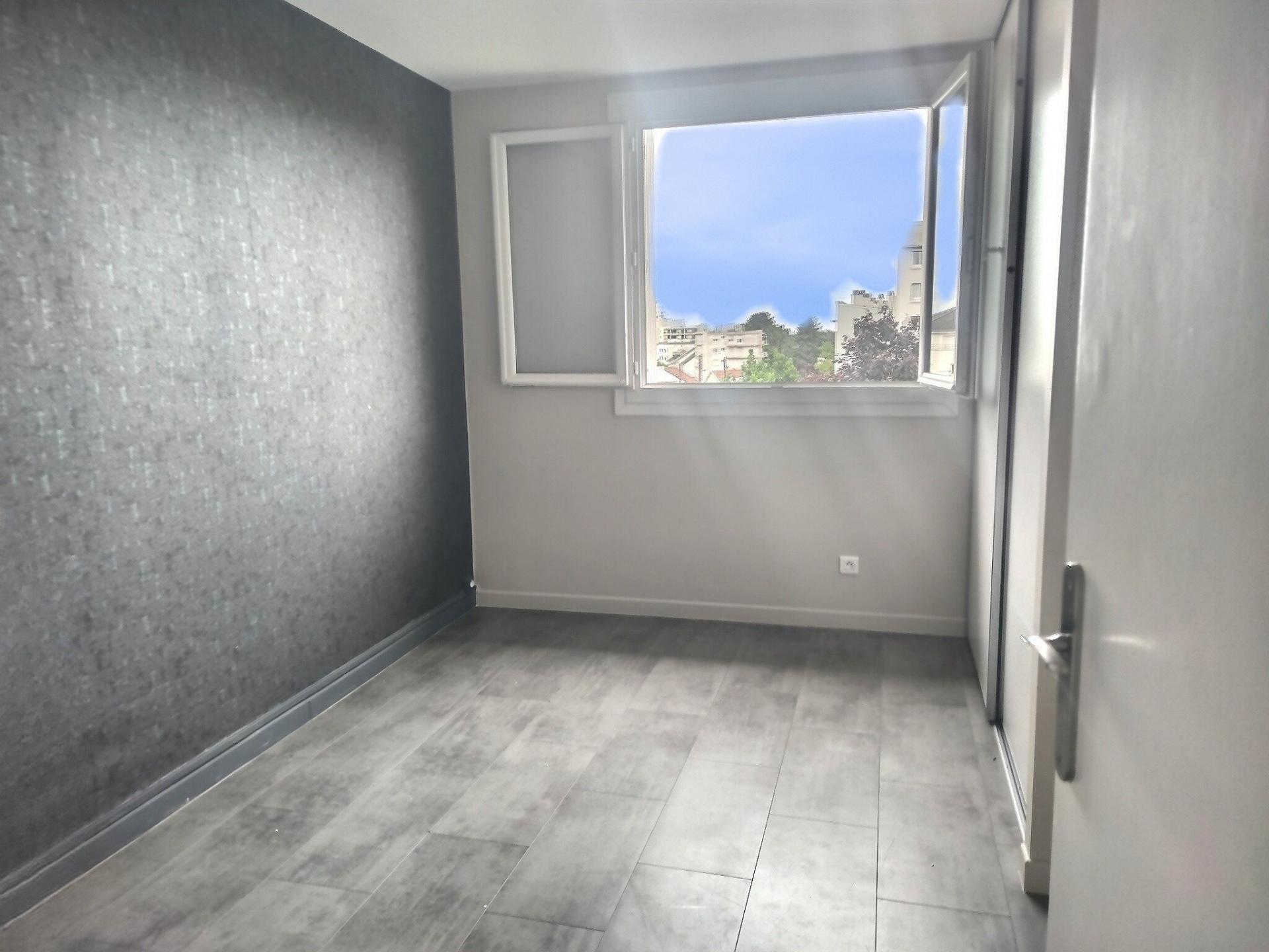 Miniature photo - 8 / 9