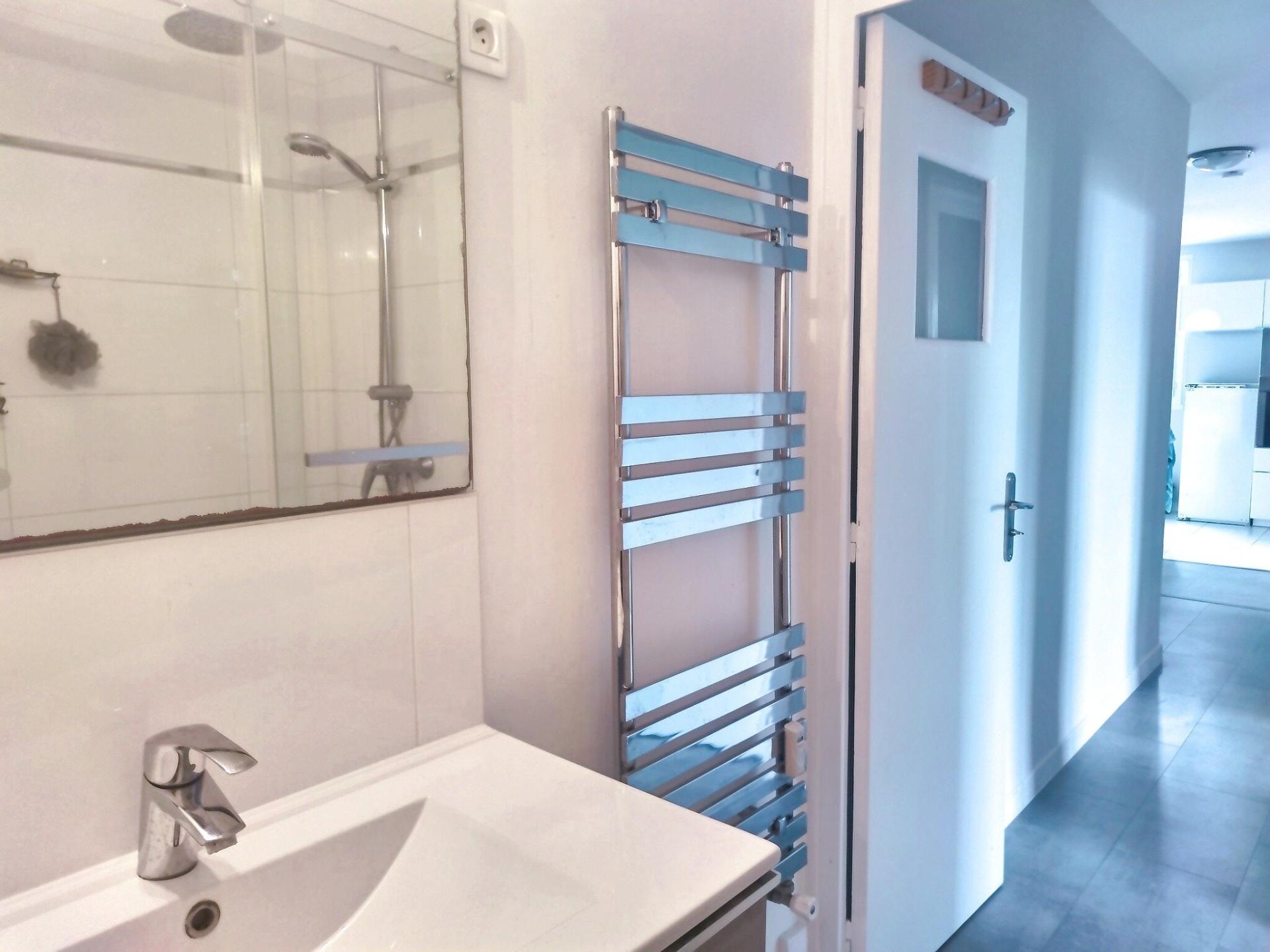 Miniature photo - 9 / 9