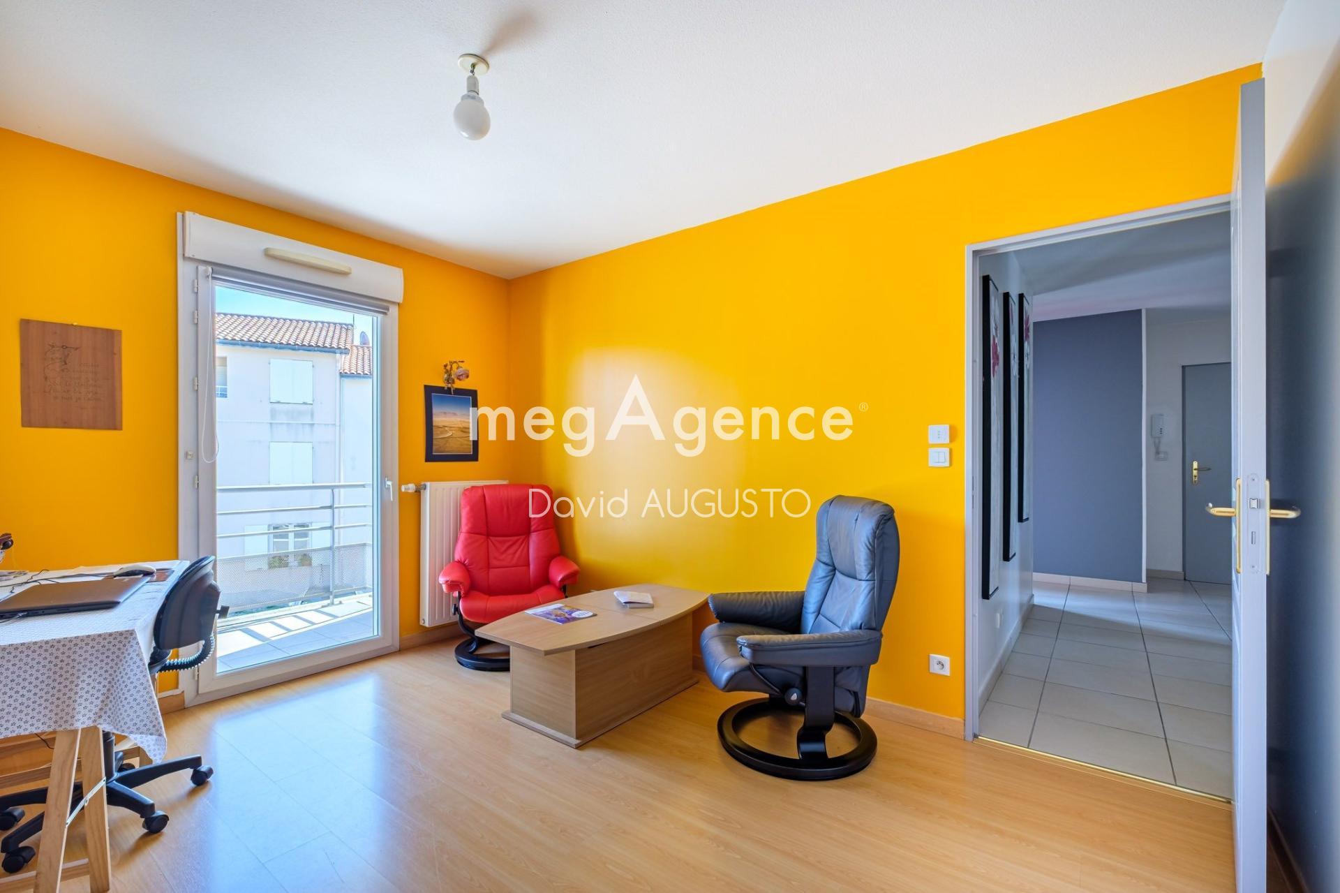 Miniature photo - 8 / 10