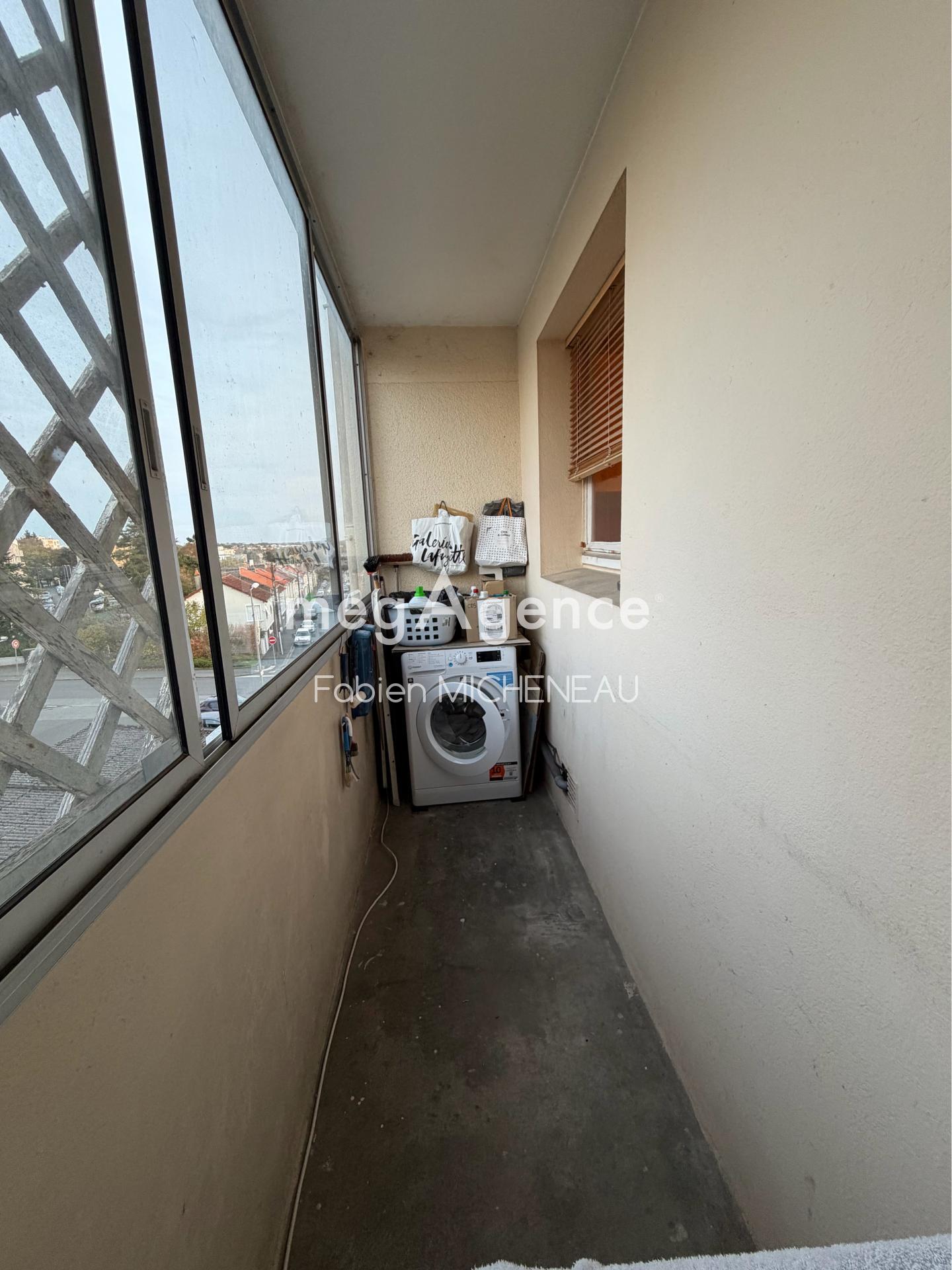 Miniature photo - 8 / 8