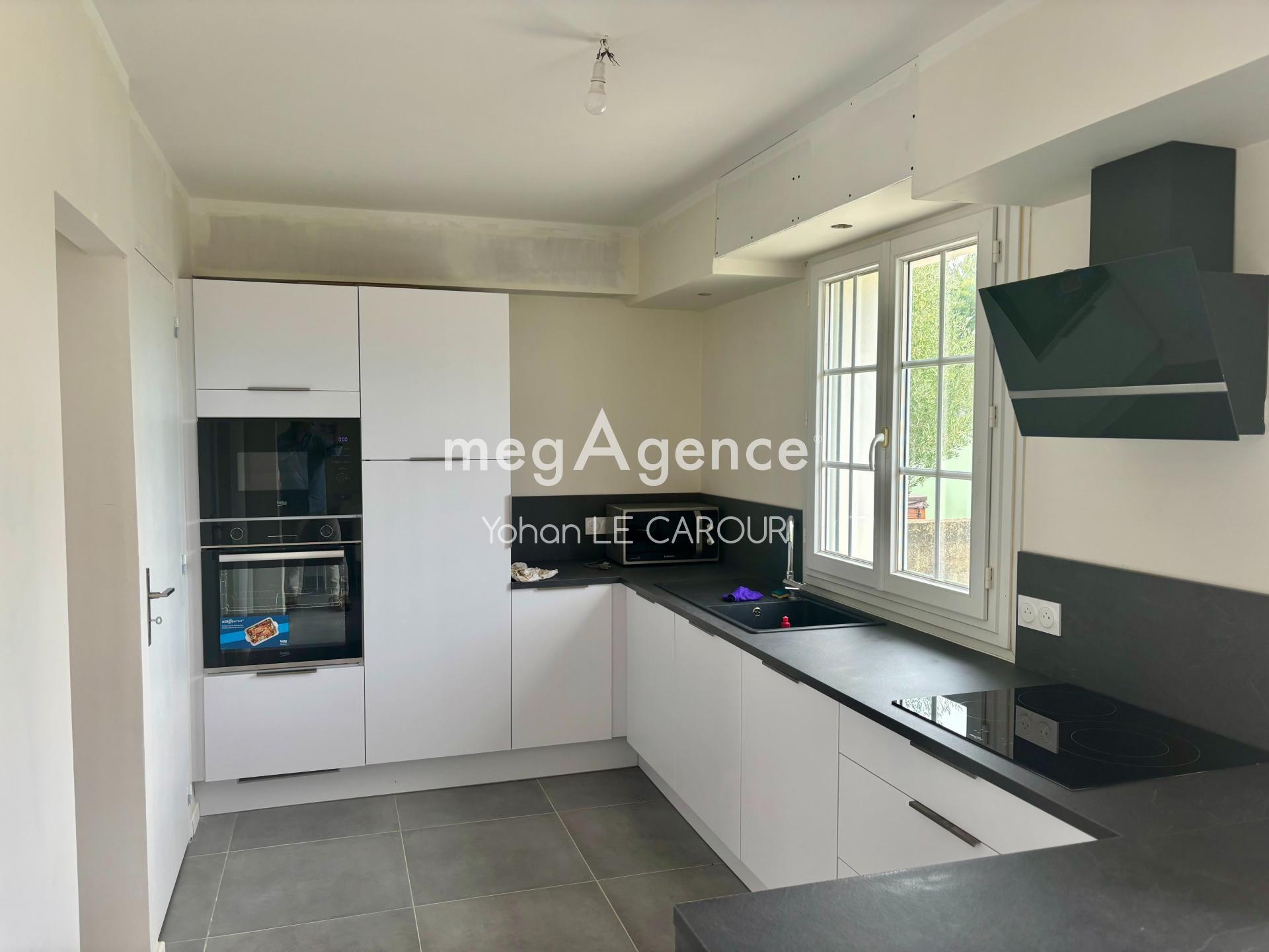 Miniature photo - 2 / 11