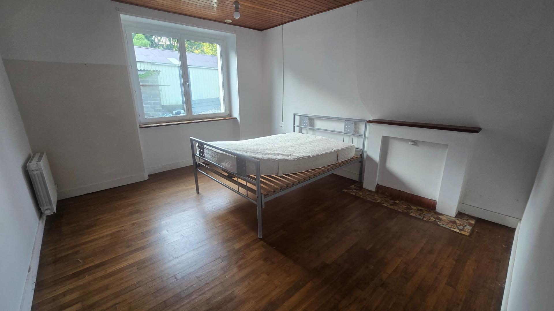 Miniature photo - 8 / 16