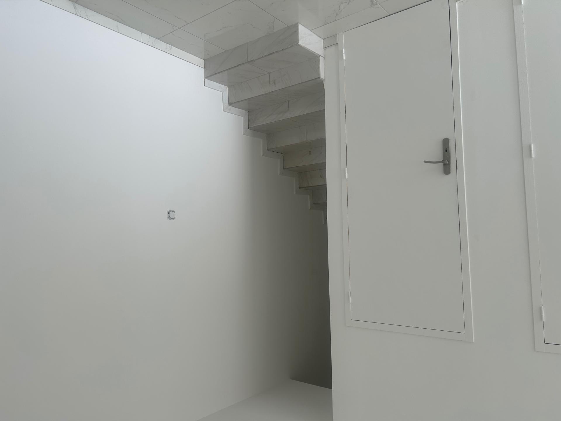 Miniature photo - 2 / 5