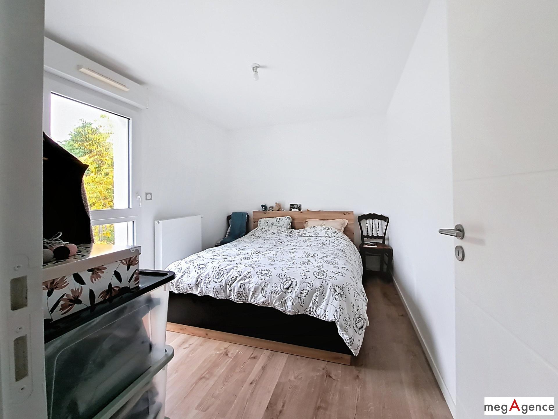 Miniature photo - 9 / 12