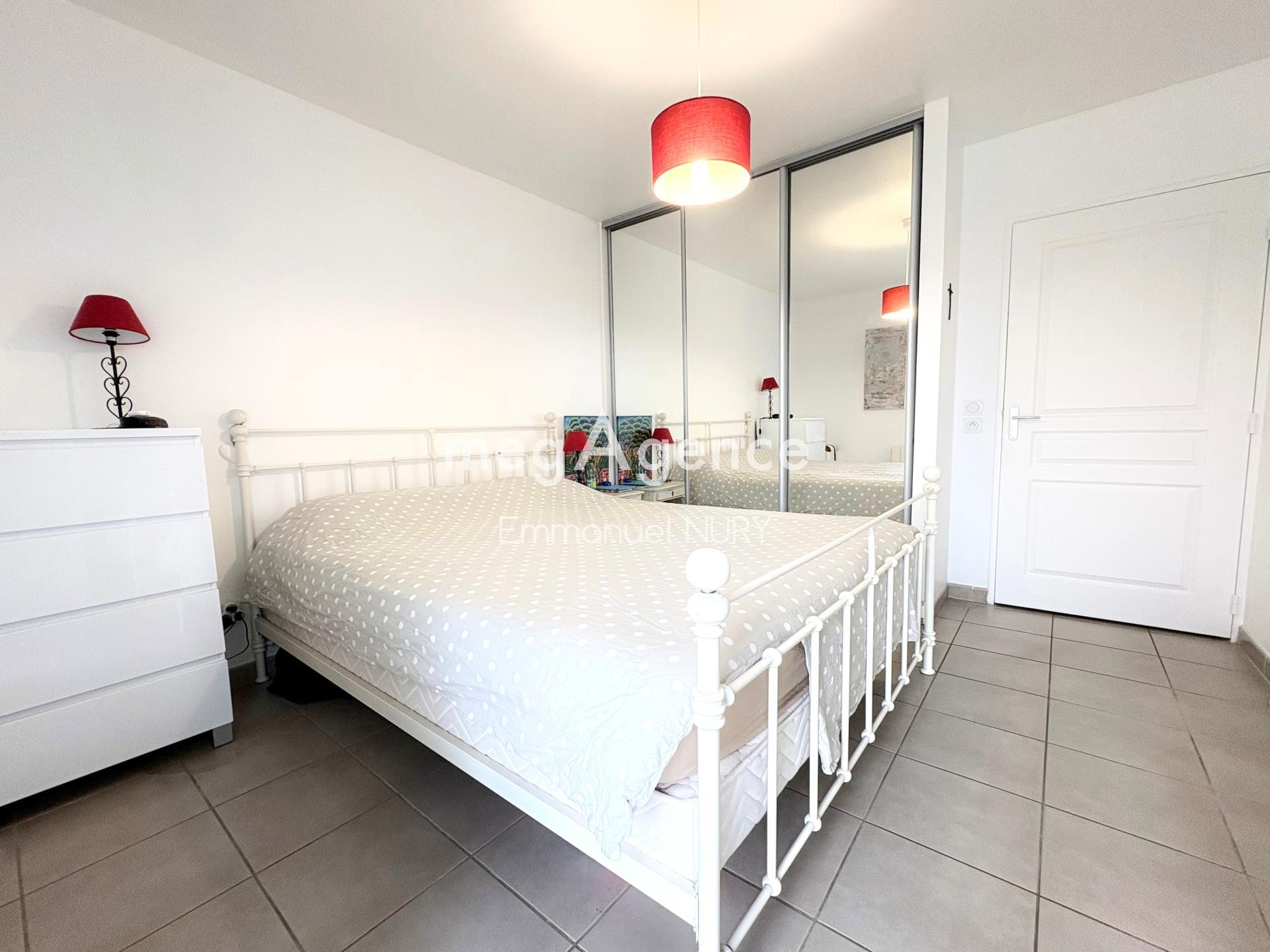 Miniature photo - 9 / 10