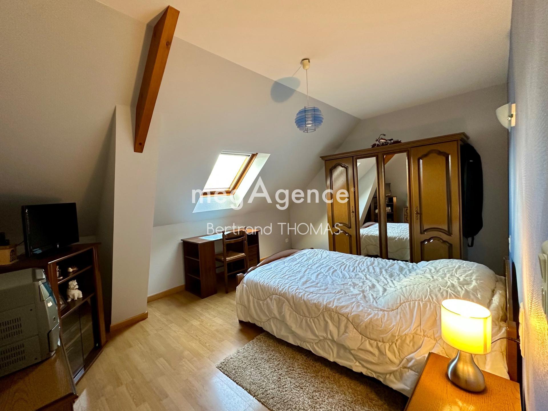 Miniature photo - 12 / 16