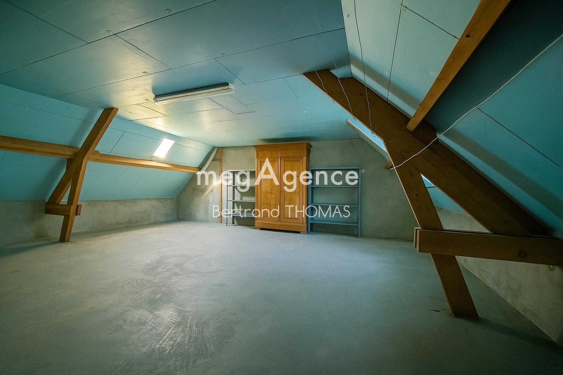 Miniature photo - 15 / 16