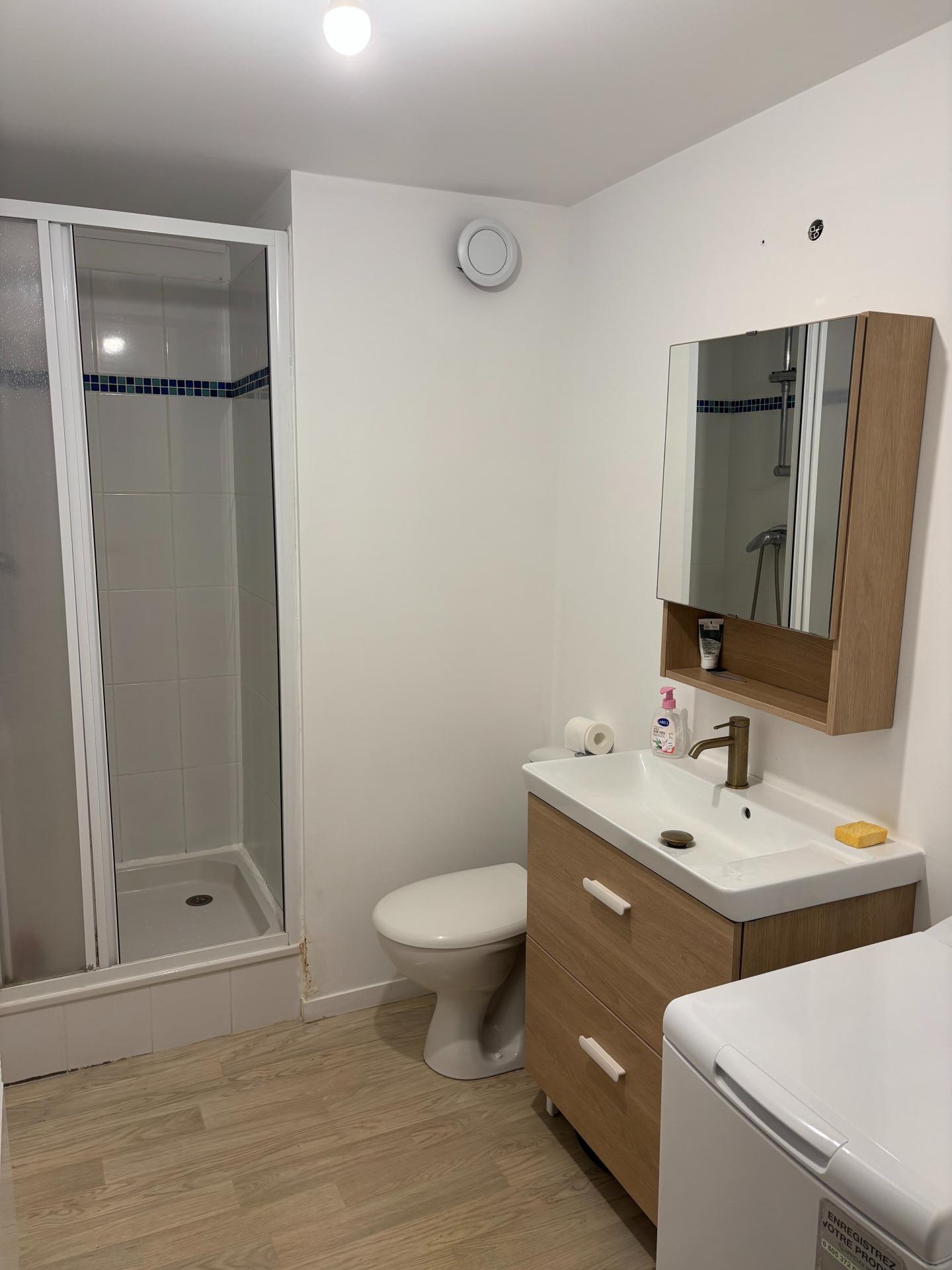 Miniature photo - 3 / 4