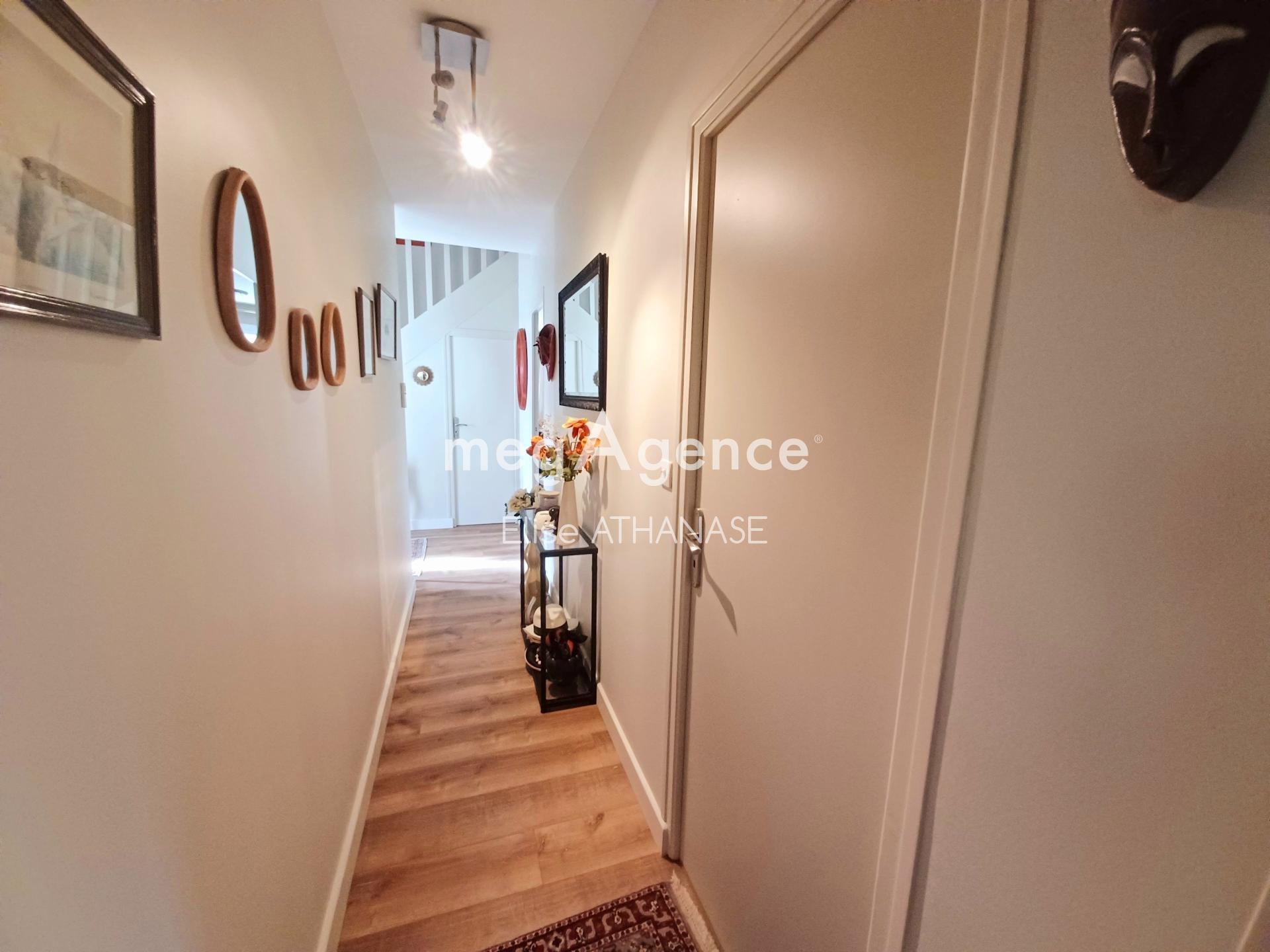 Miniature photo - 9 / 19