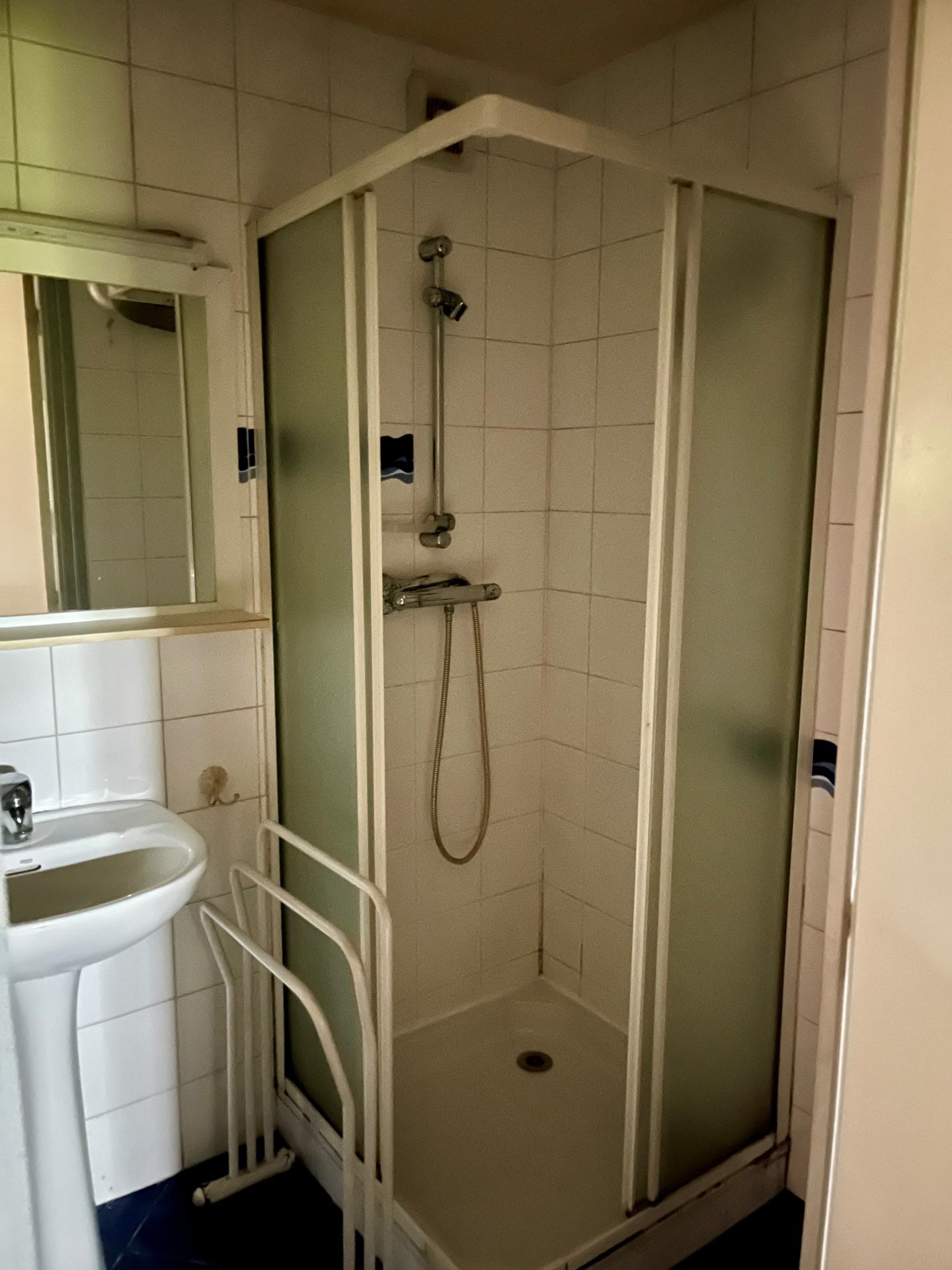 Miniature photo - 6 / 16