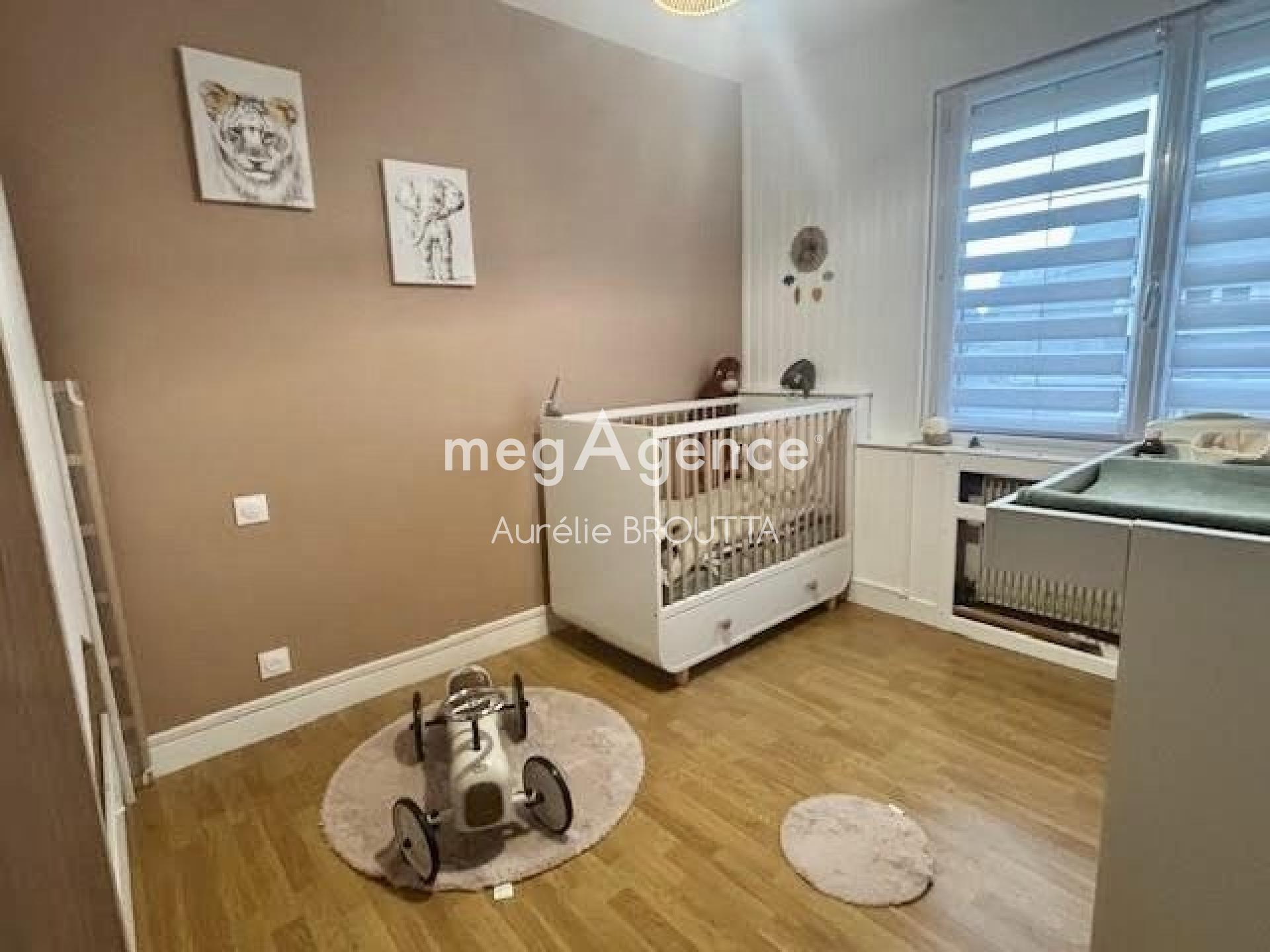 Miniature photo - 8 / 14