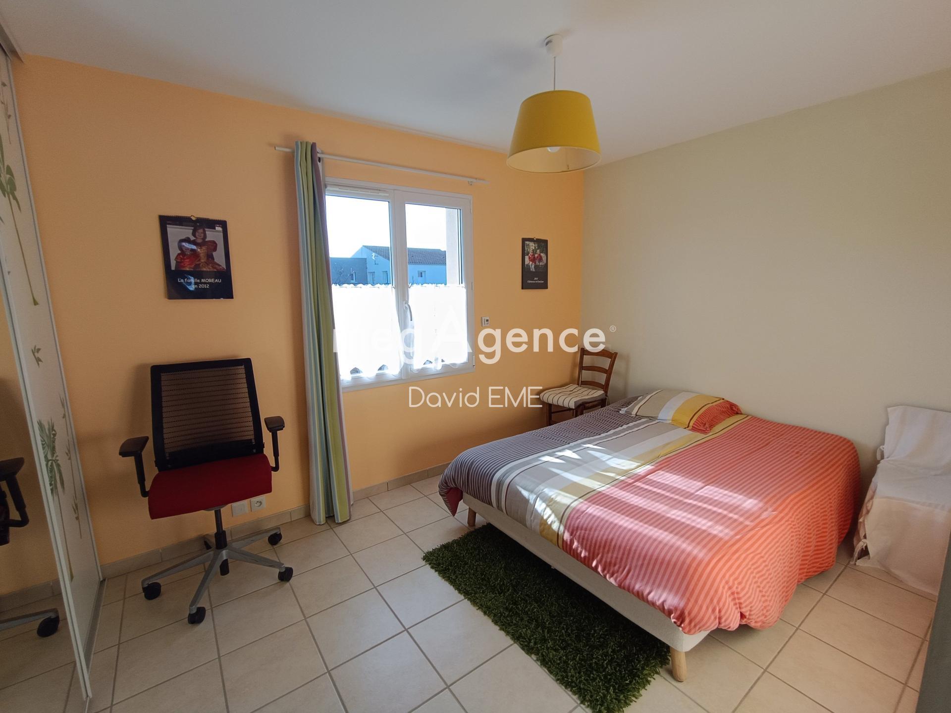 Miniature photo - 9 / 12