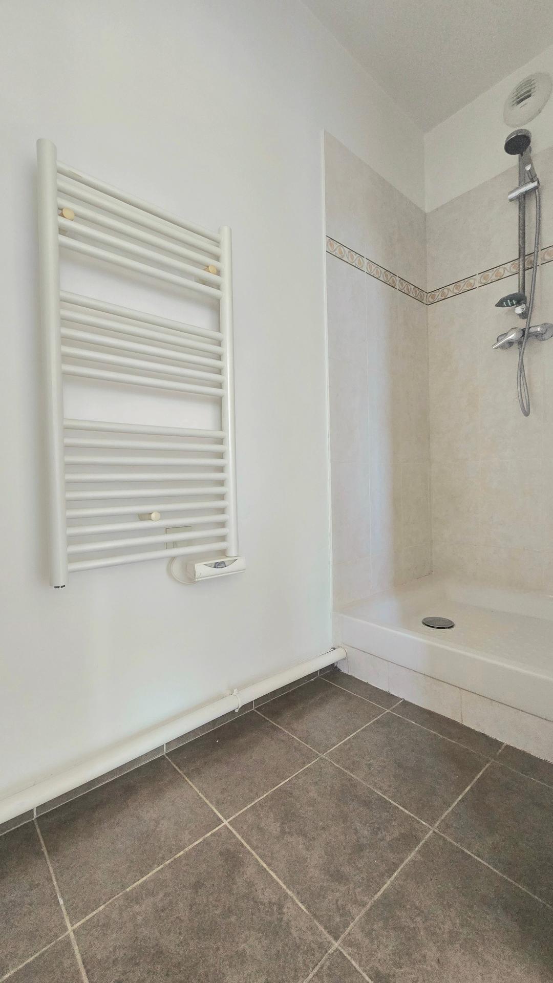 Miniature photo - 12 / 13