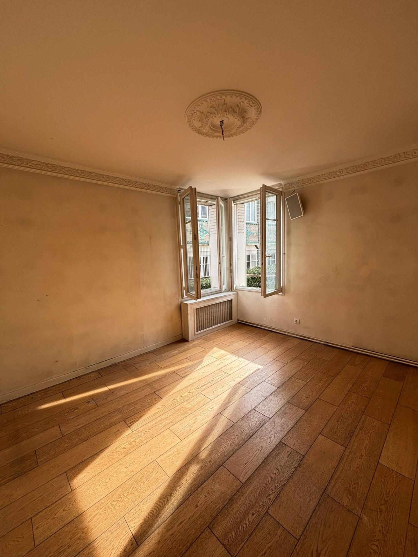 Miniature photo - 3 / 7