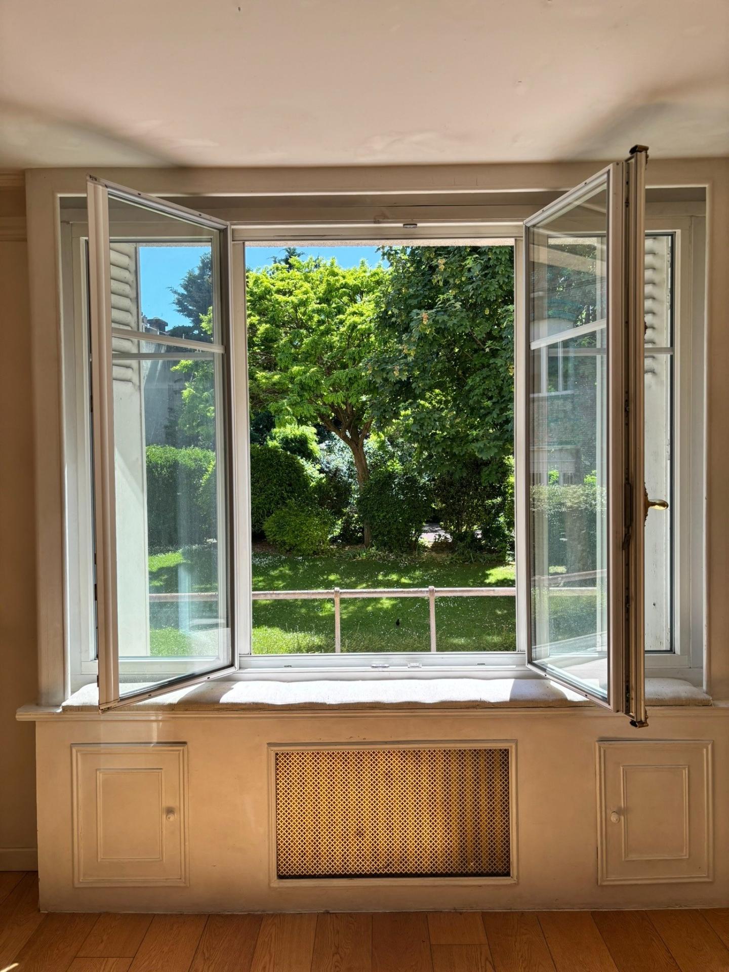 Miniature photo - 4 / 7