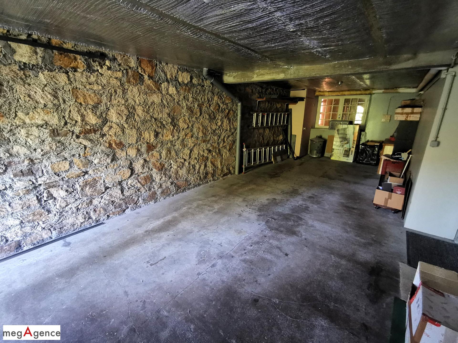 Miniature photo - 15 / 16