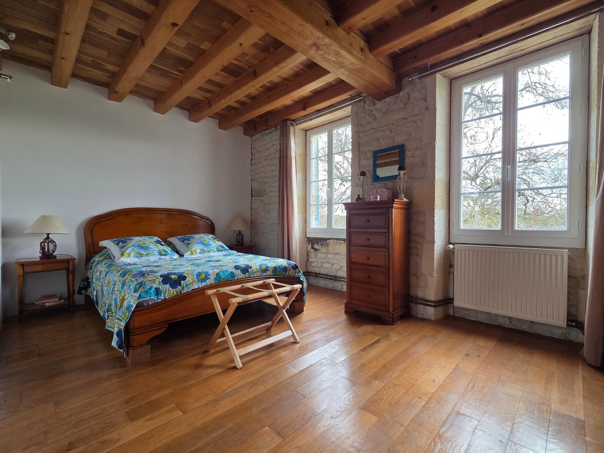 Miniature photo - 16 / 20