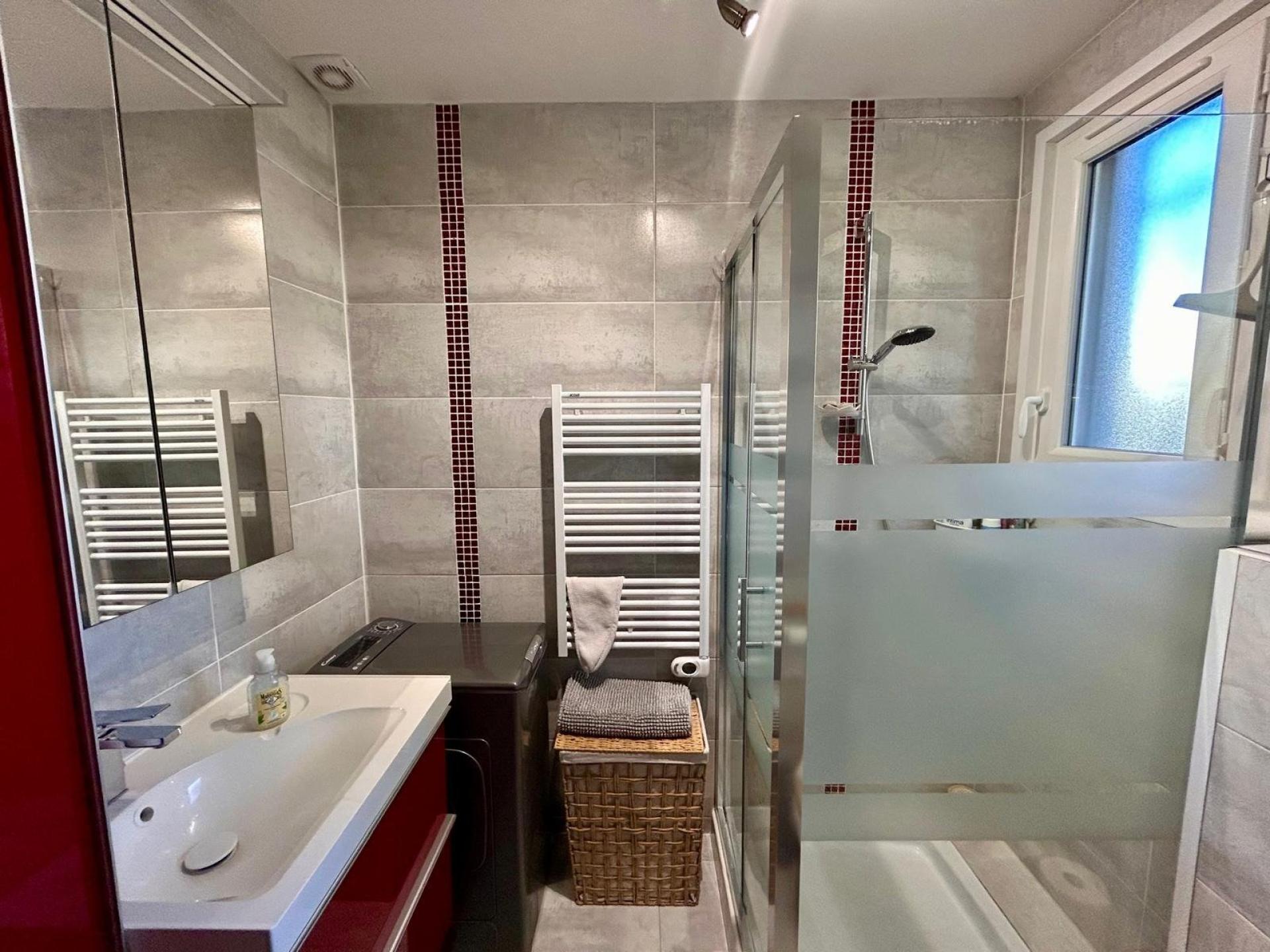 Miniature photo - 5 / 6