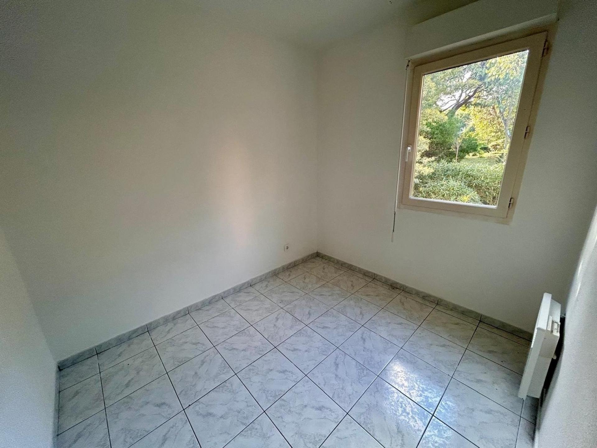 Miniature photo - 5 / 5