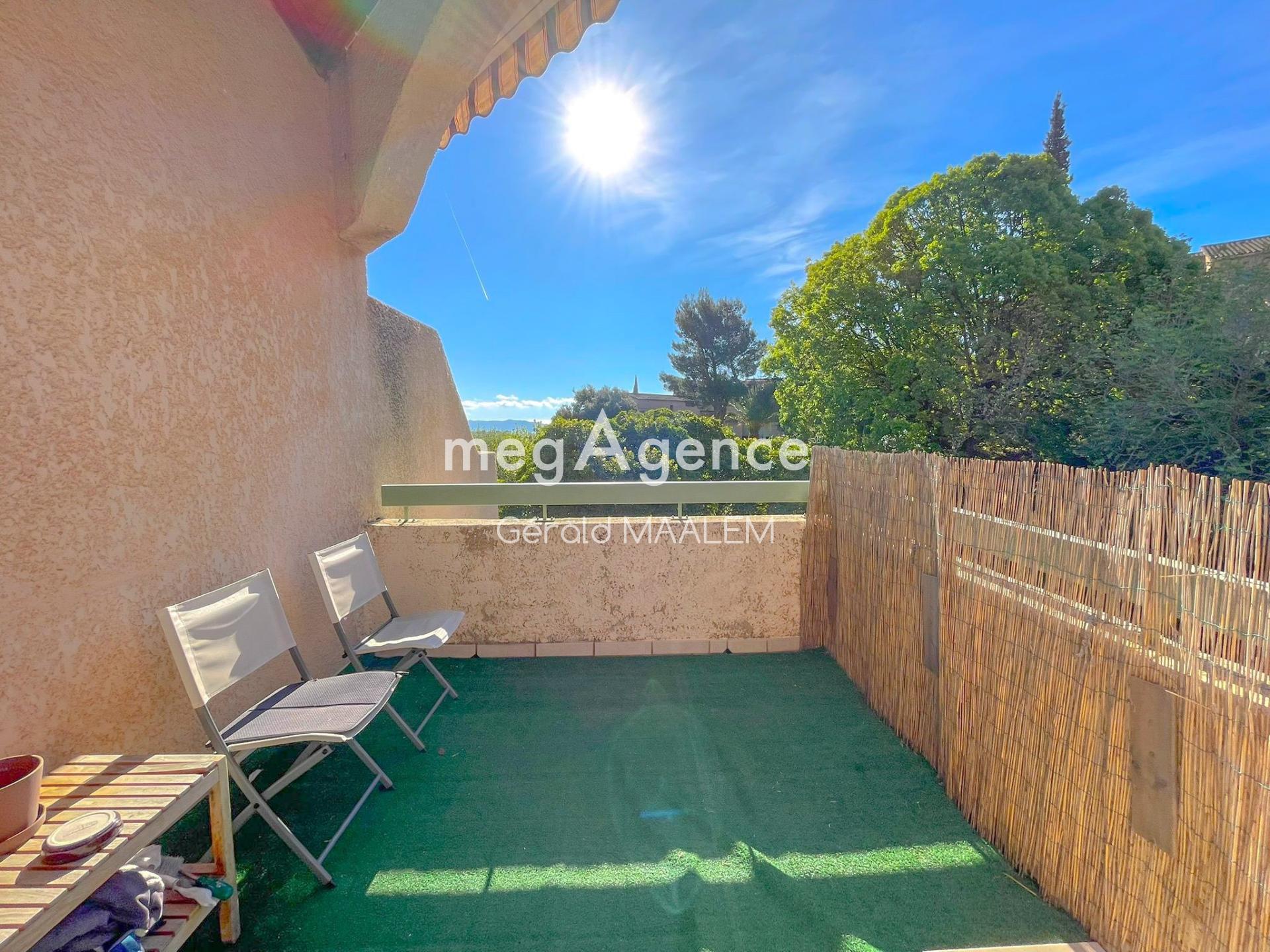 Miniature photo - 3 / 8