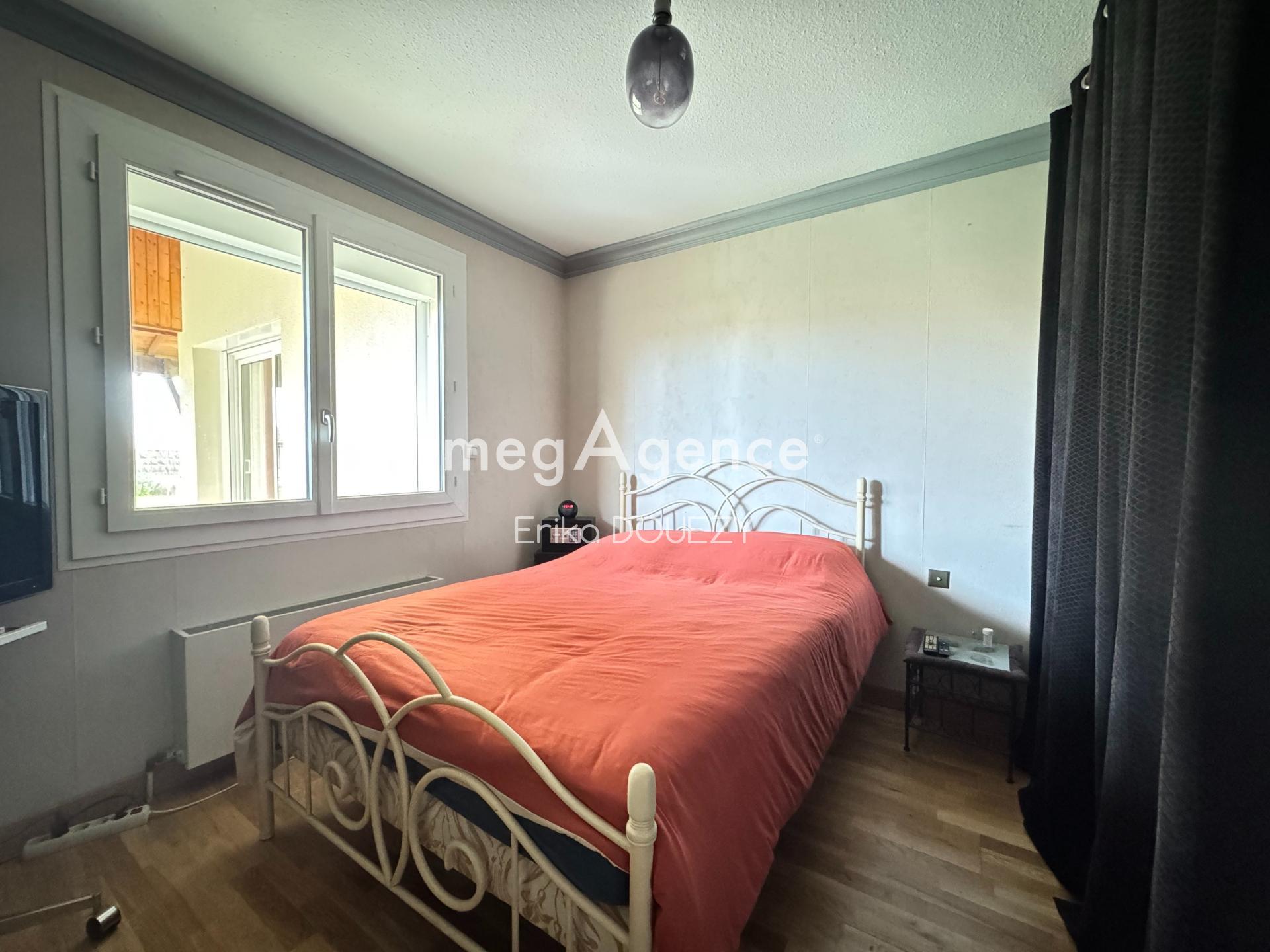 Miniature photo - 9 / 12