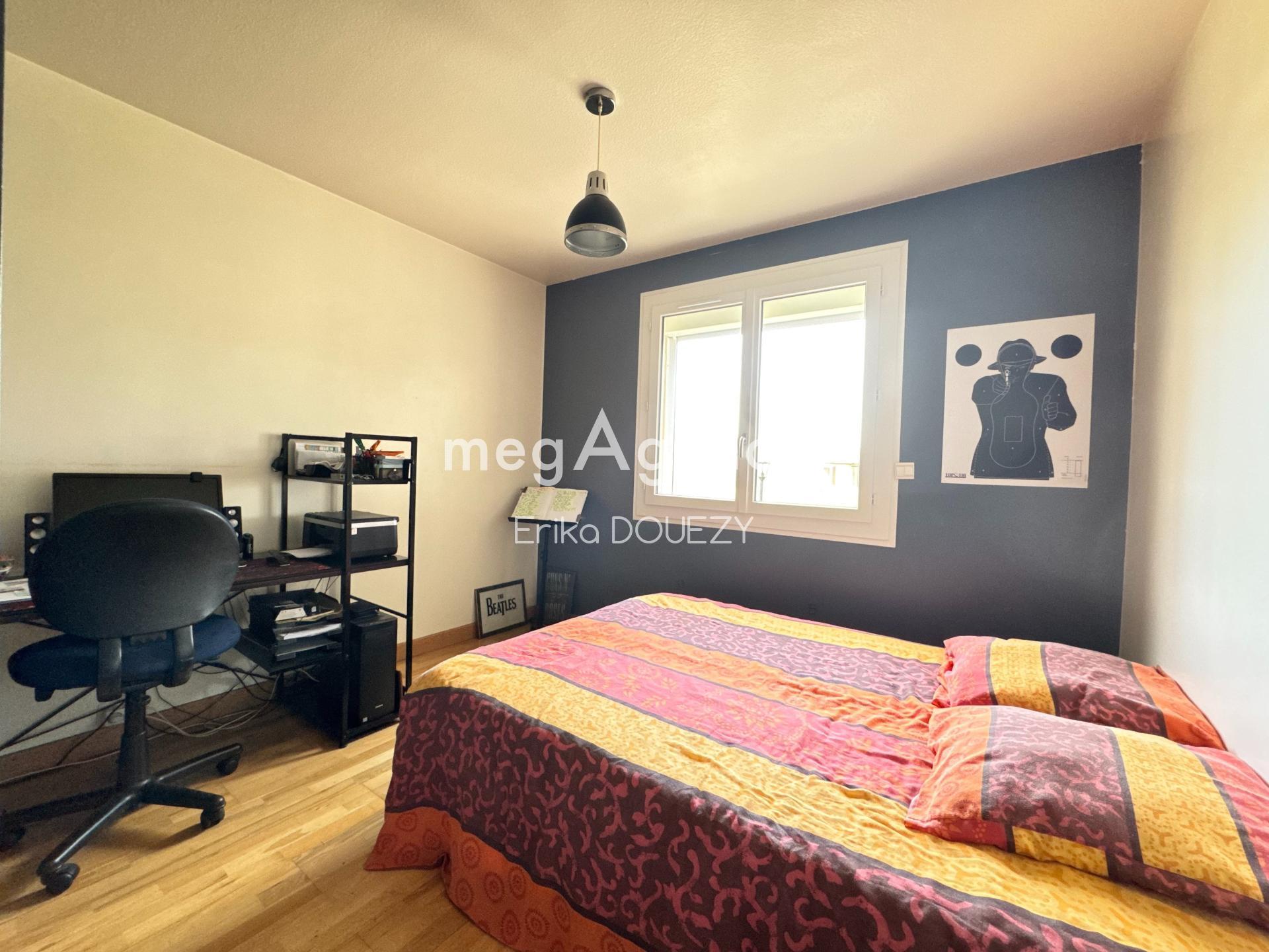 Miniature photo - 11 / 12