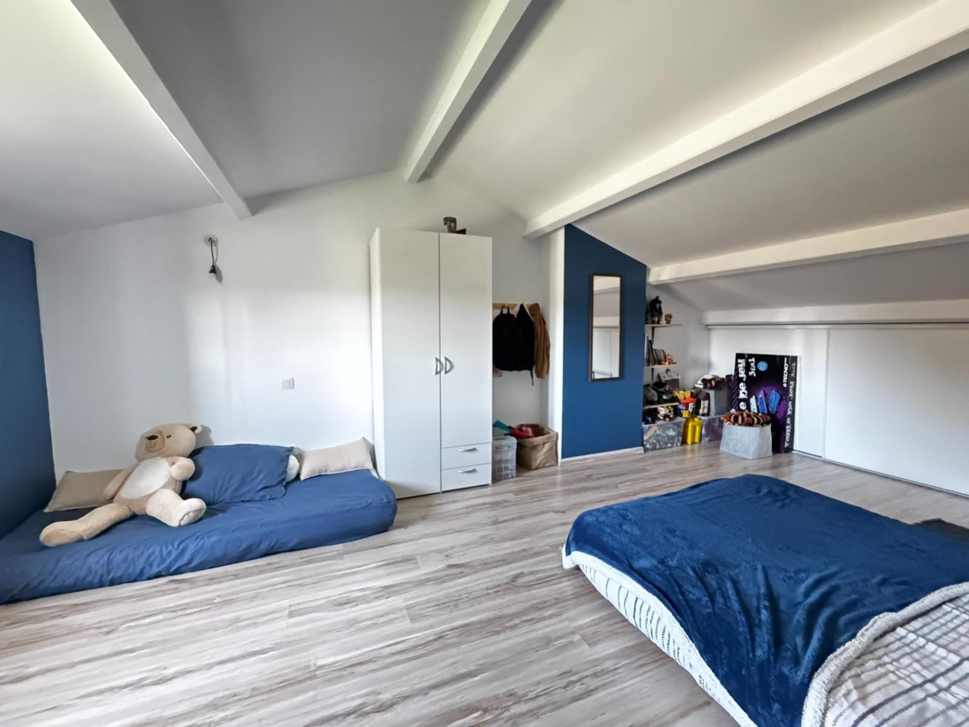 Miniature photo - 10 / 11