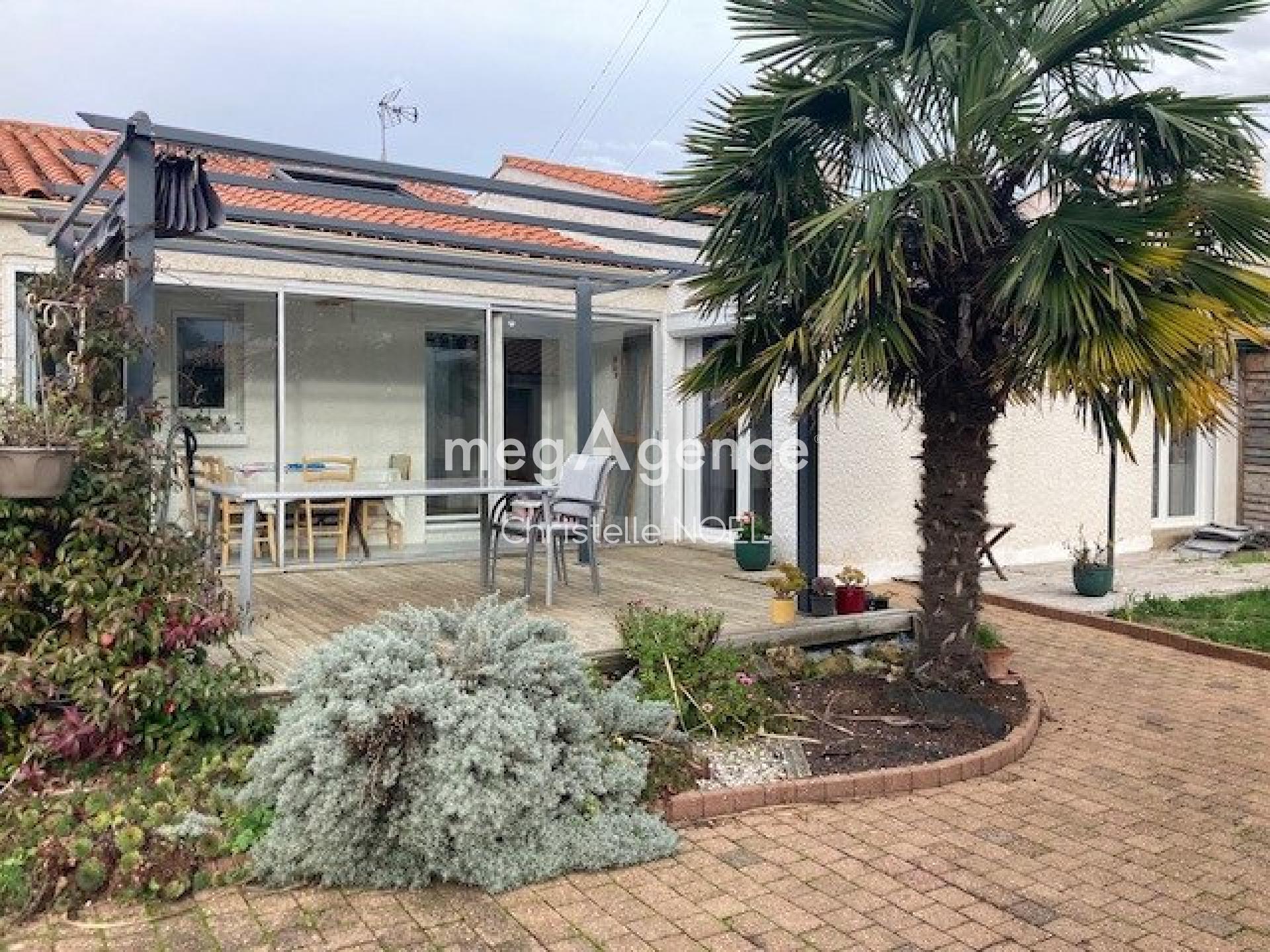 Miniature photo - 2 / 14