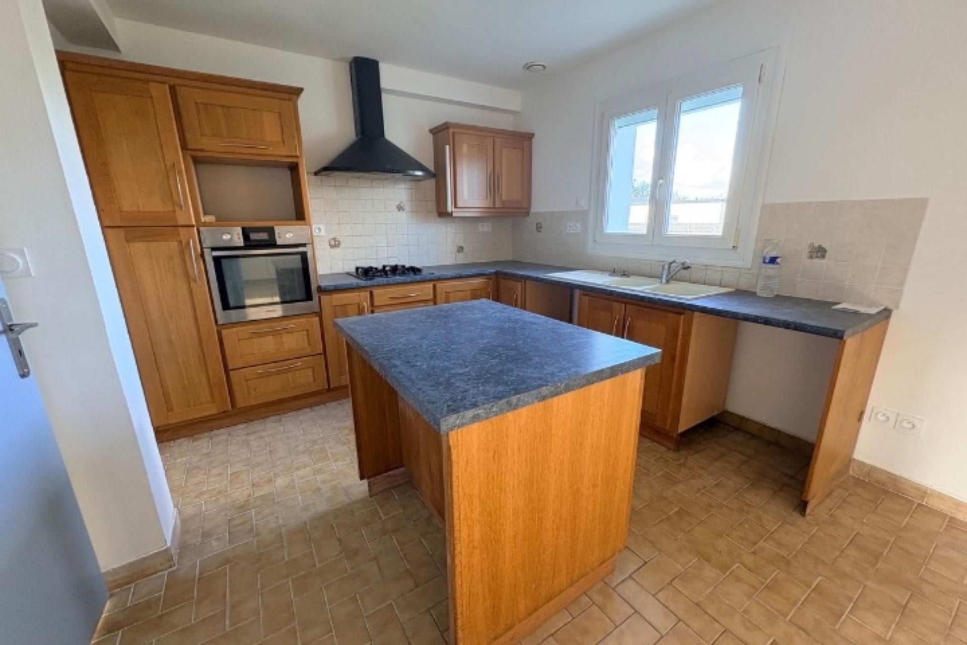 Miniature photo - 2 / 8