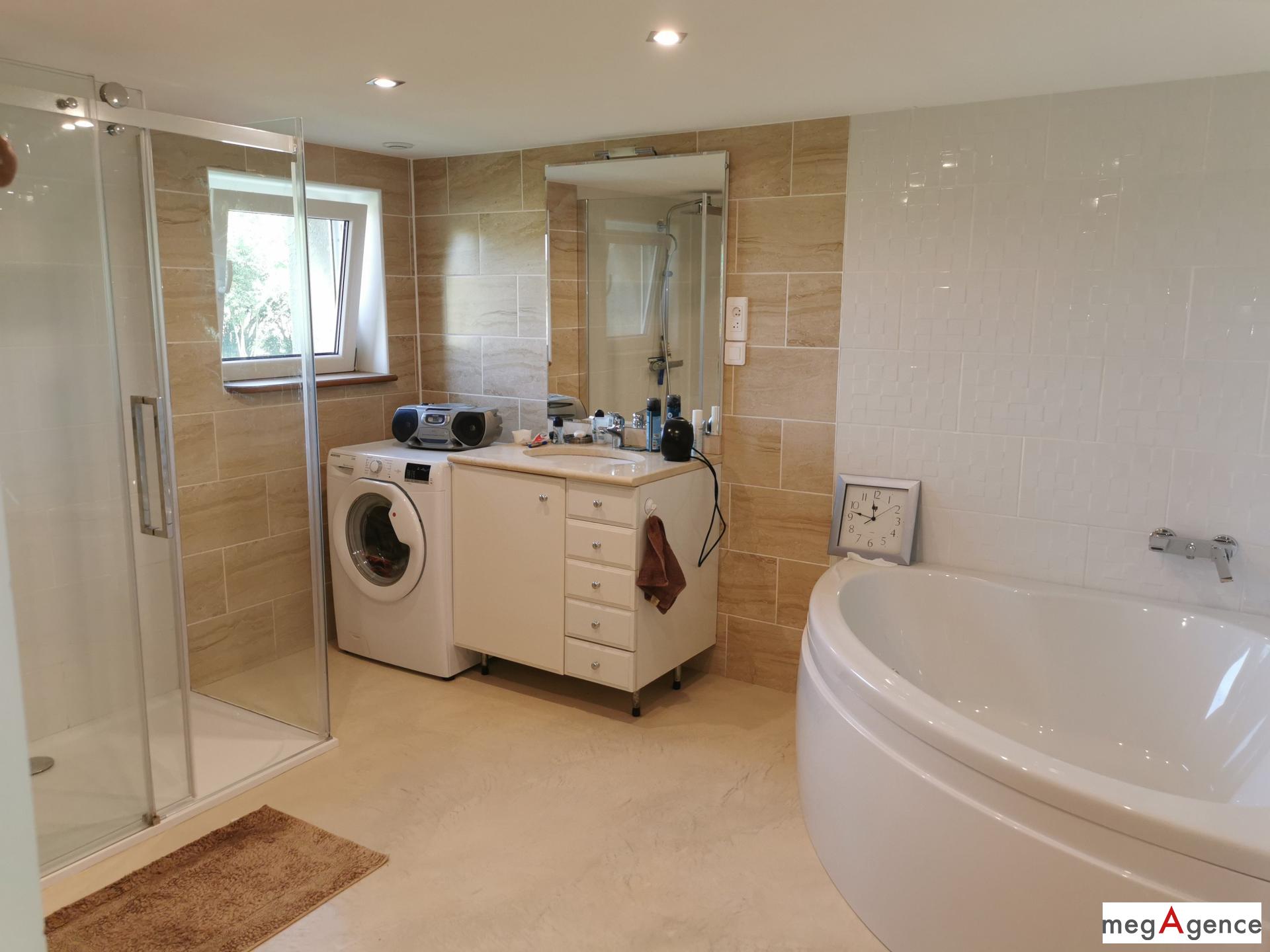 Miniature photo - 16 / 20