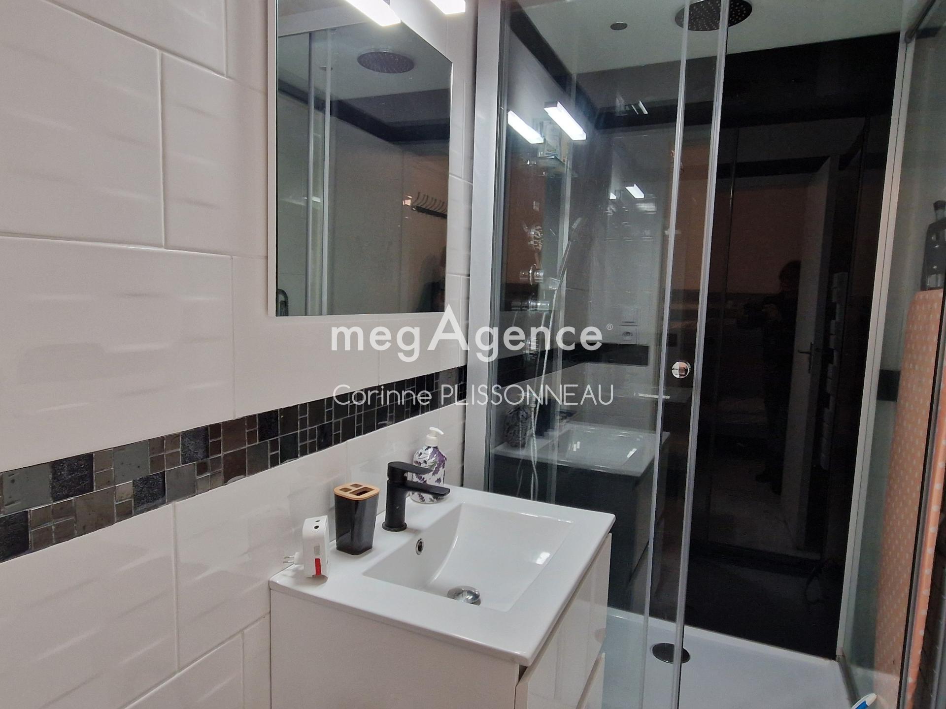 Miniature photo - 8 / 8