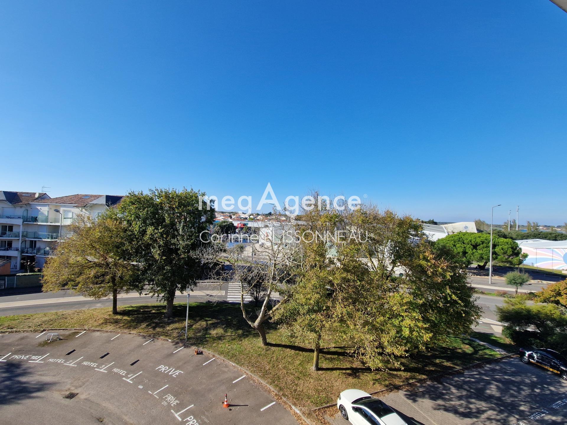 Miniature photo - 6 / 8