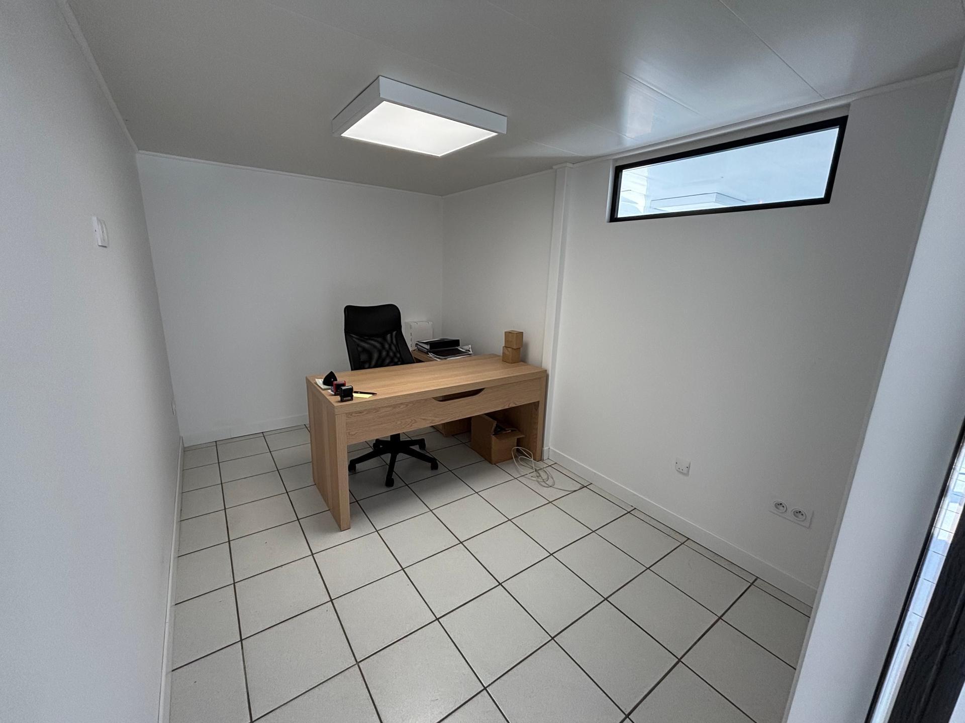 Miniature photo - 8 / 11