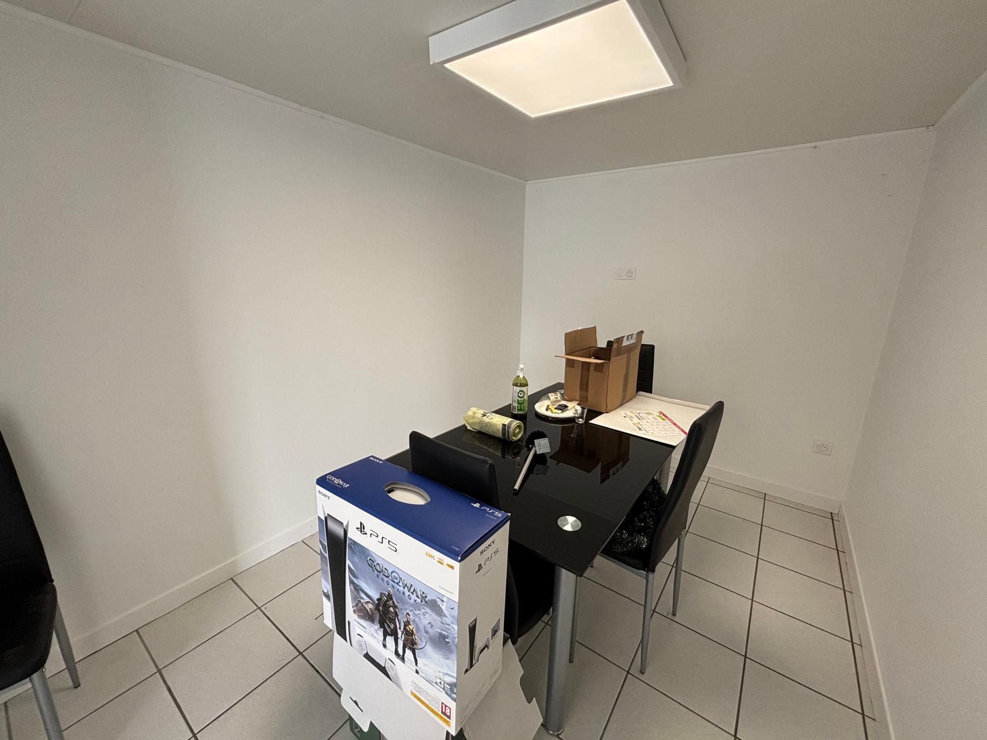 Miniature photo - 9 / 11