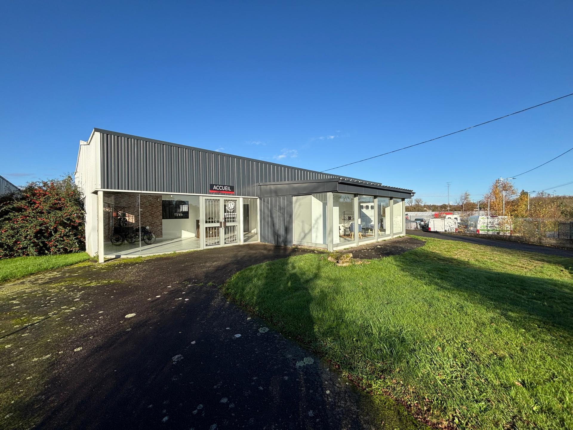 Miniature photo - 2 / 11