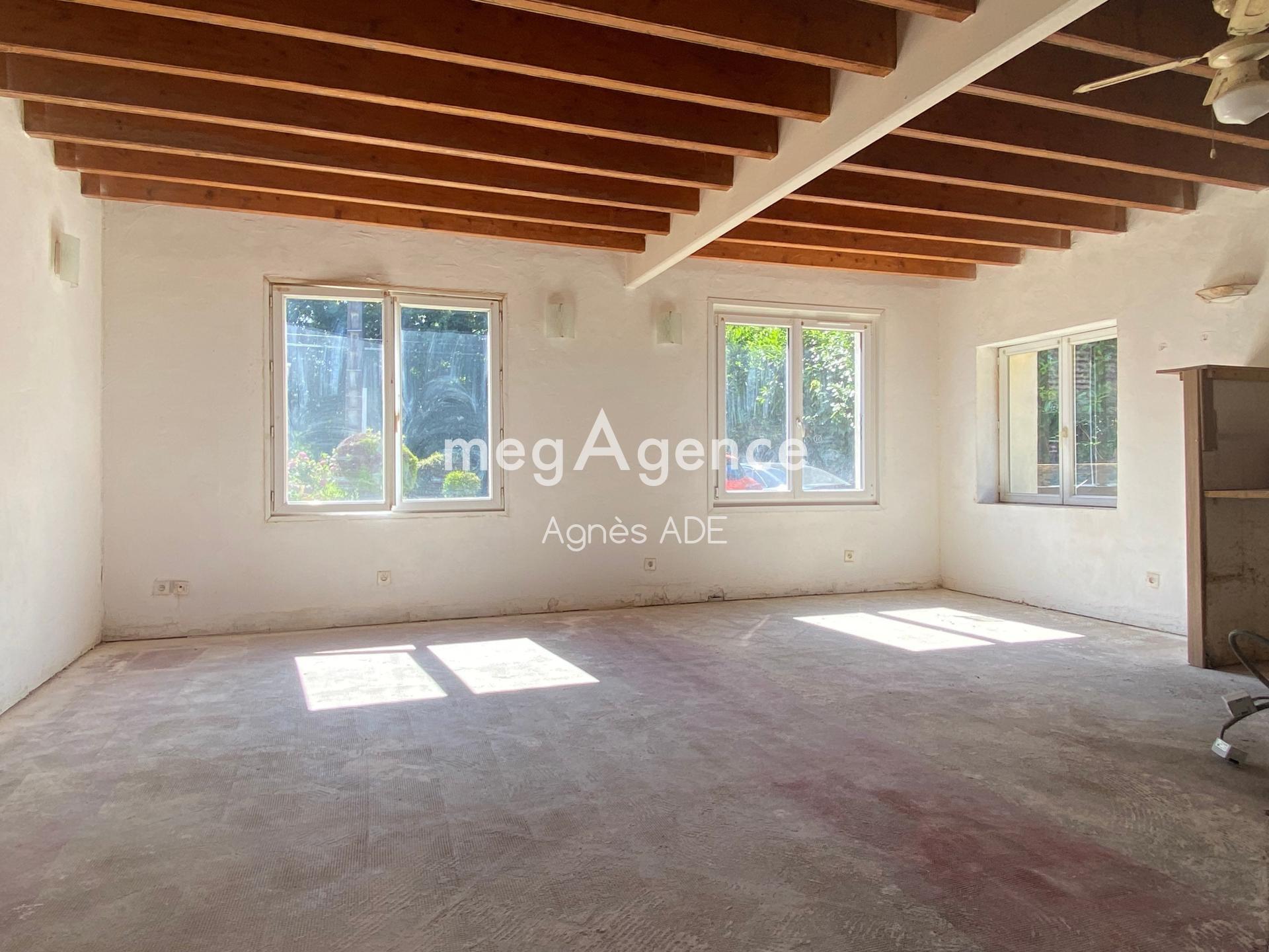 Miniature photo - 2 / 18