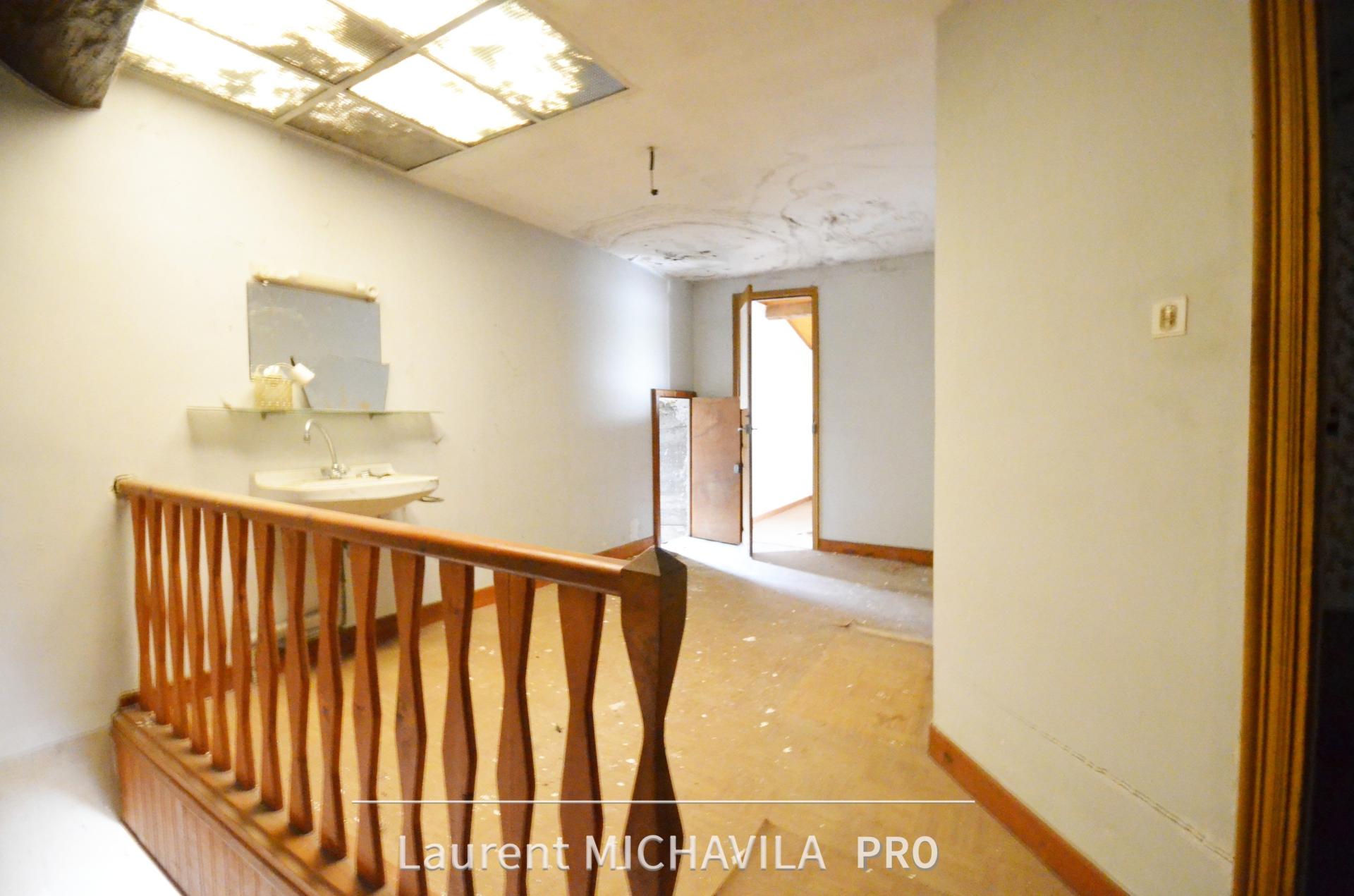 Miniature photo - 10 / 20