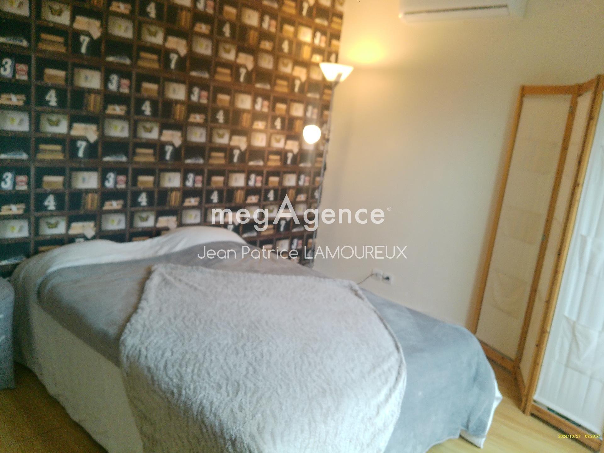 Miniature photo - 12 / 18