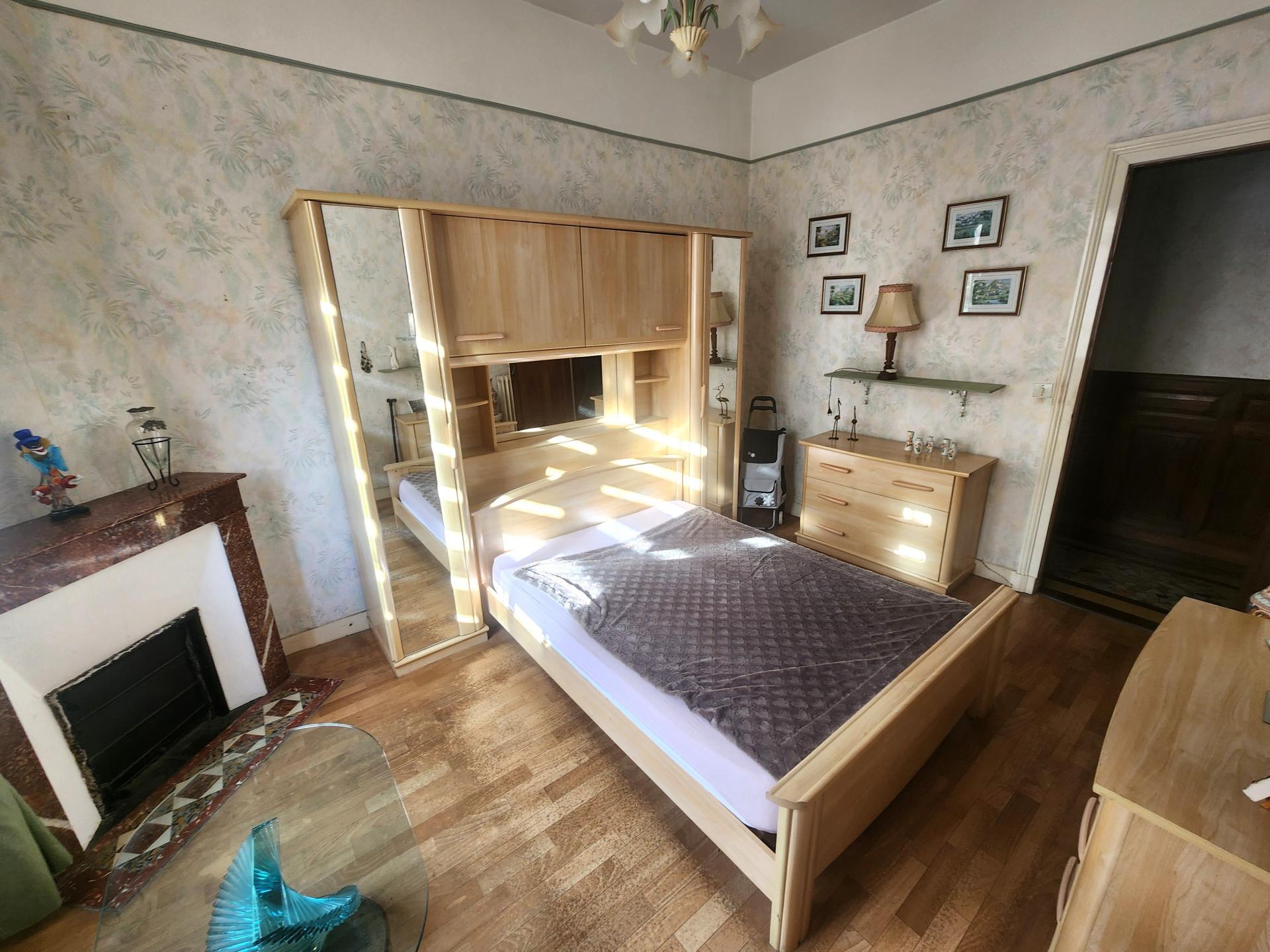 Miniature photo - 5 / 7