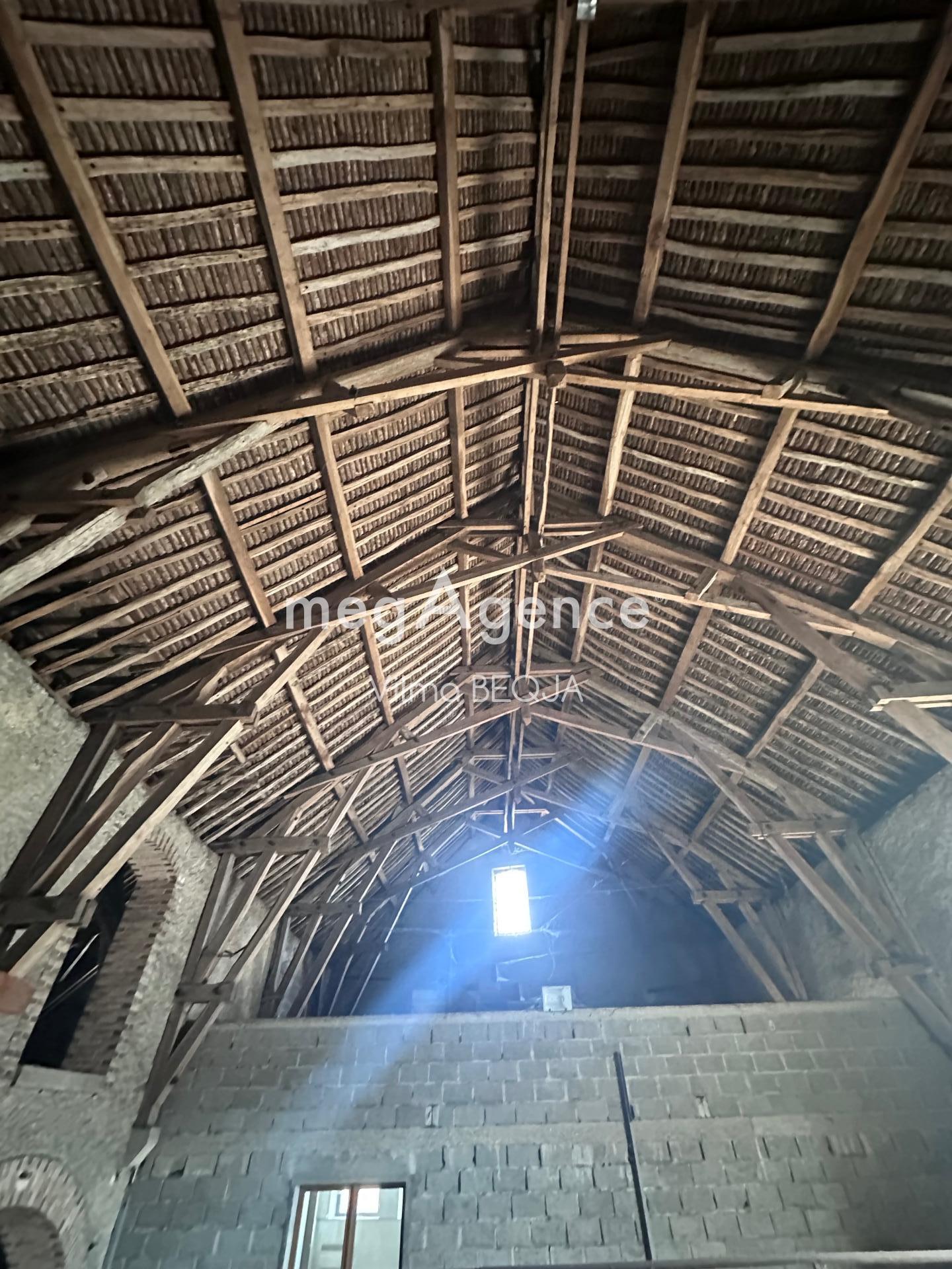 Miniature photo - 2 / 10