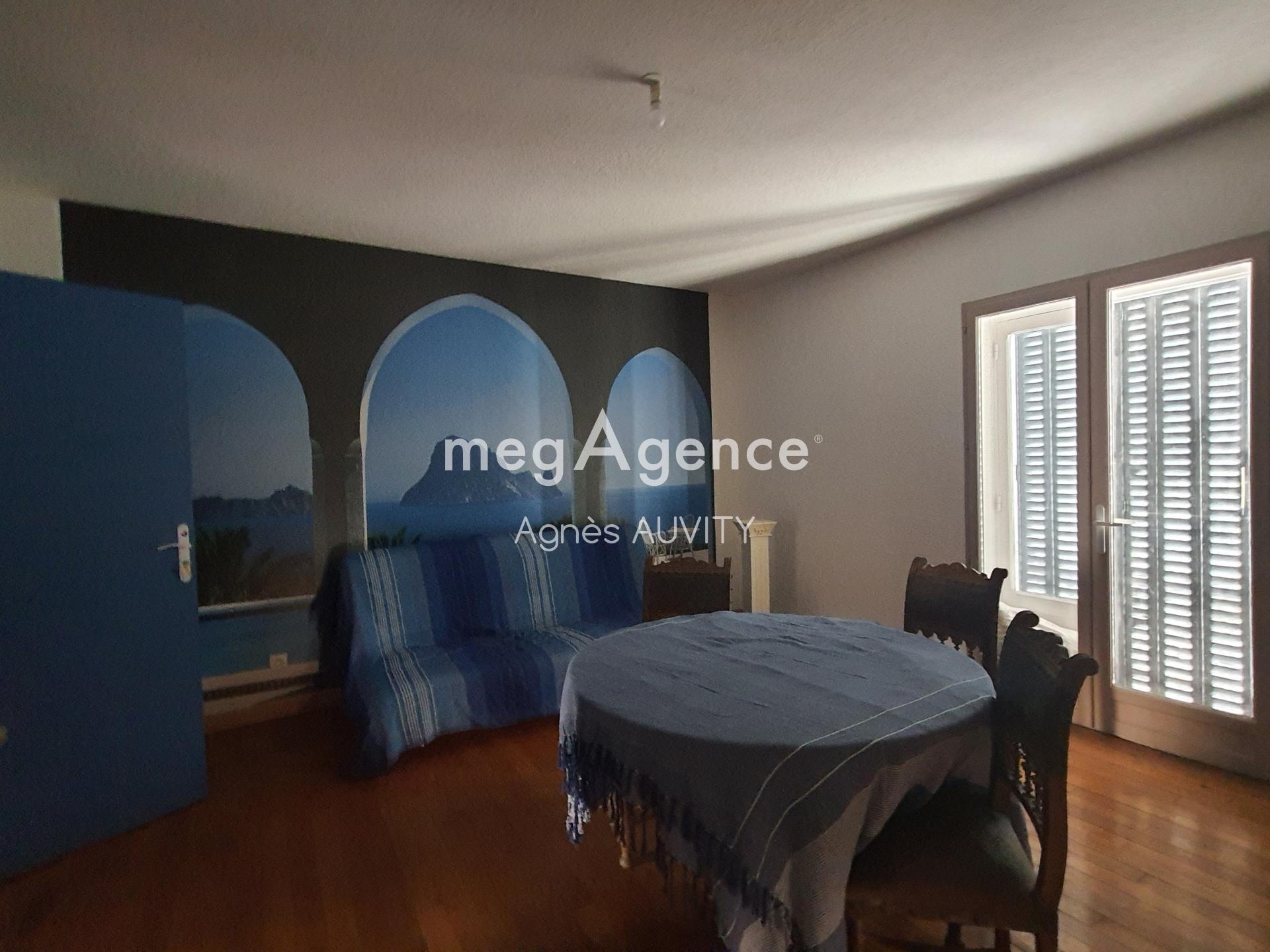 Miniature photo - 2 / 11