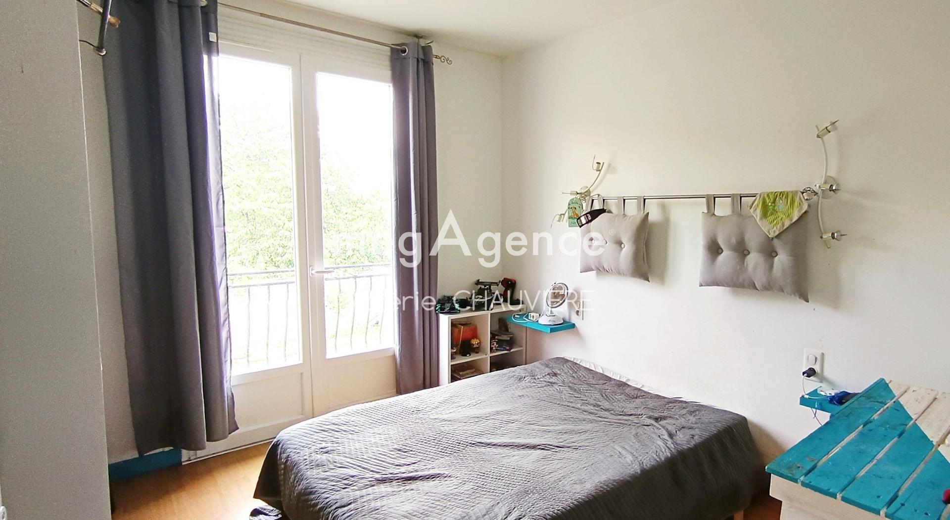 Miniature photo - 8 / 10