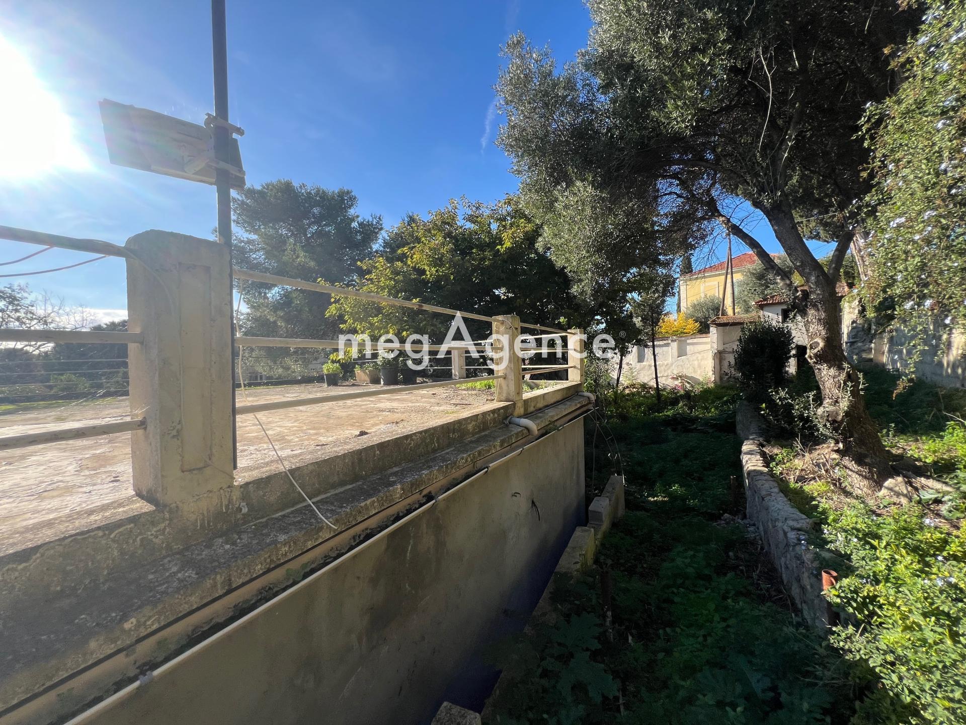 Miniature photo - 12 / 19