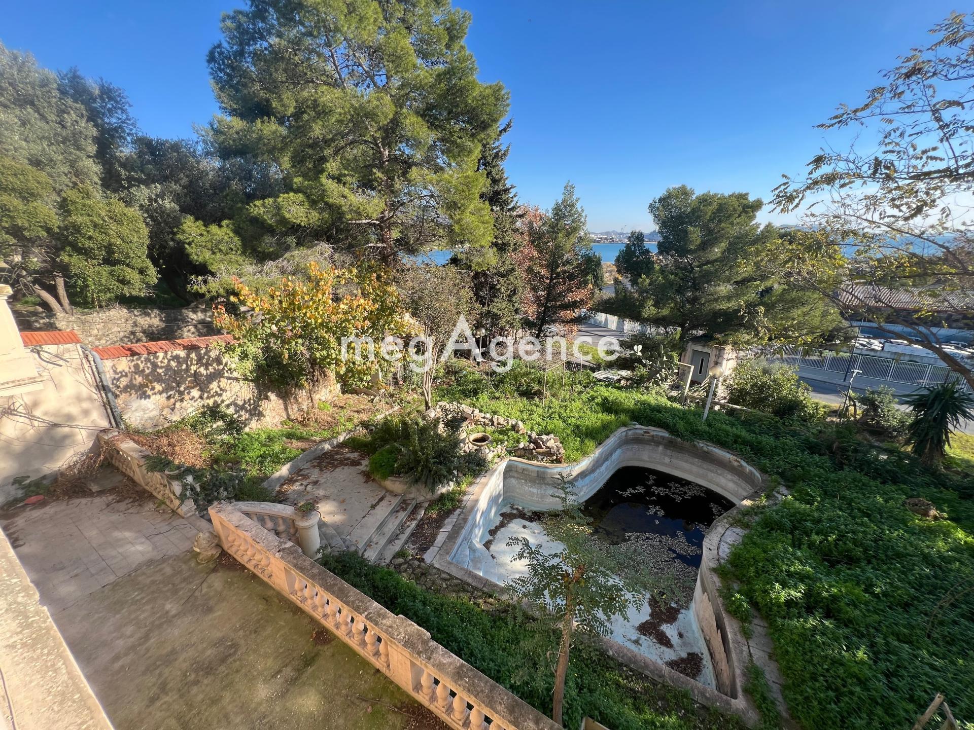 Miniature photo - 2 / 19