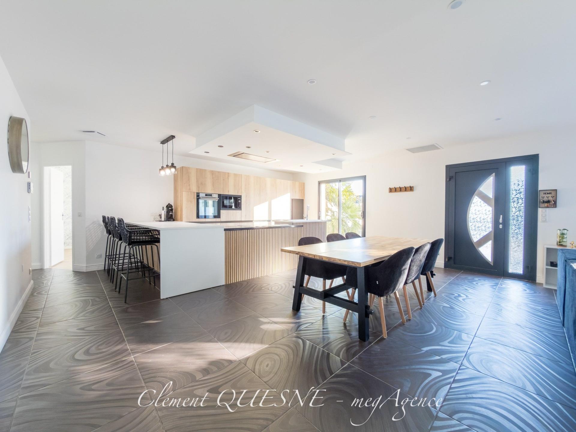 Miniature photo - 6 / 14